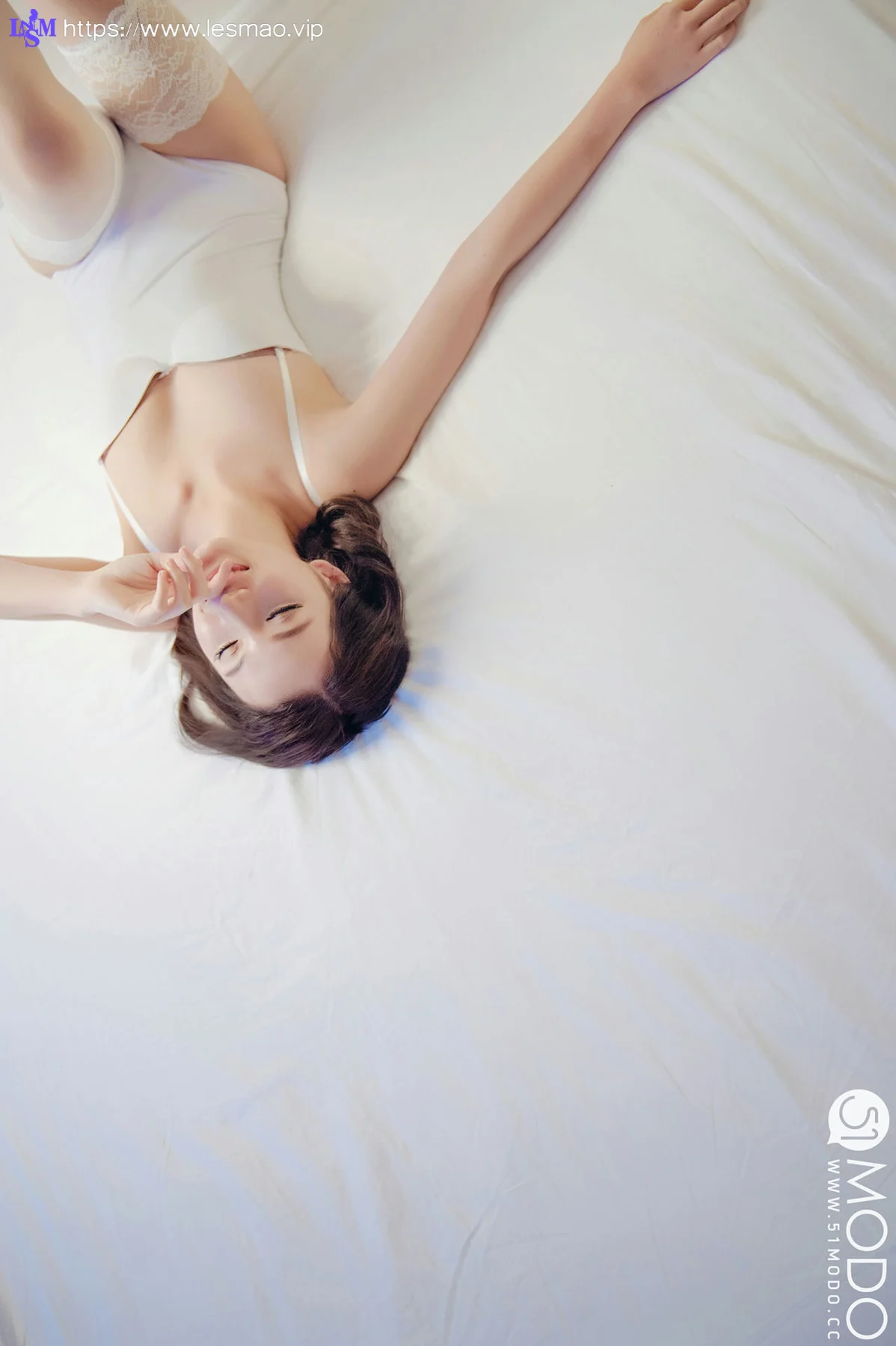 51Modo女神美腿杂志 Vol.007 女神的美腿内衣秀 - 46
