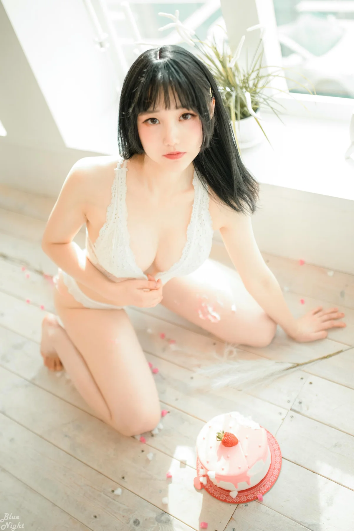 BLUECAKE  No.003 Jamong萌妹翘臀蛋糕party - 19