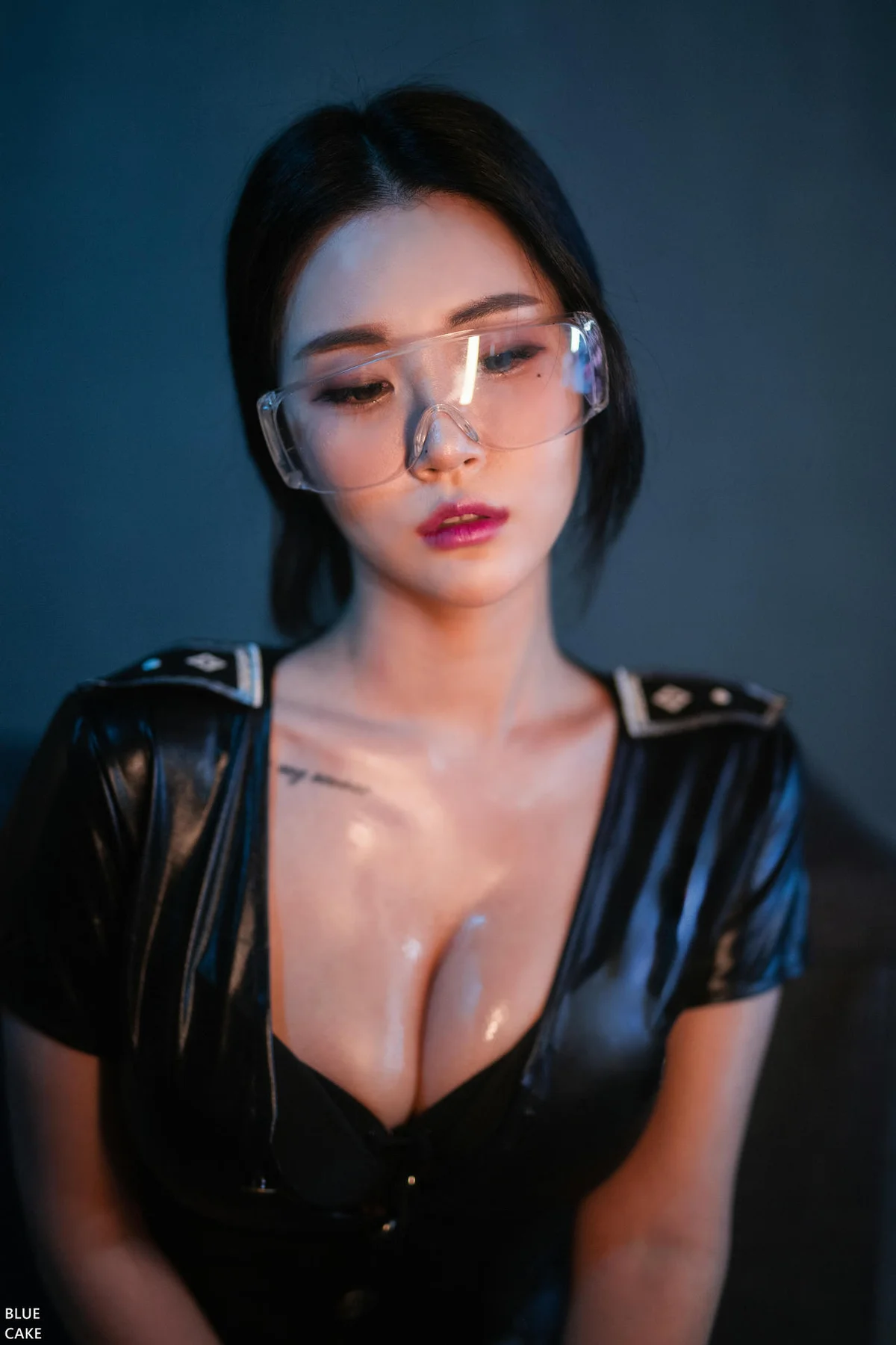 BLUECAKE No.013 Bomi爆乳网袜性感制服 - 60