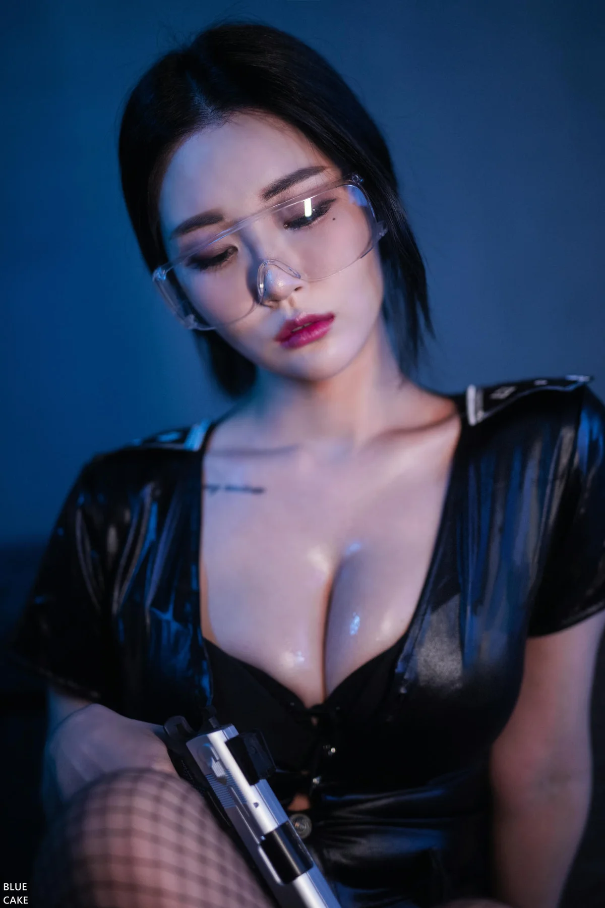 BLUECAKE No.013 Bomi爆乳网袜性感制服 - 69