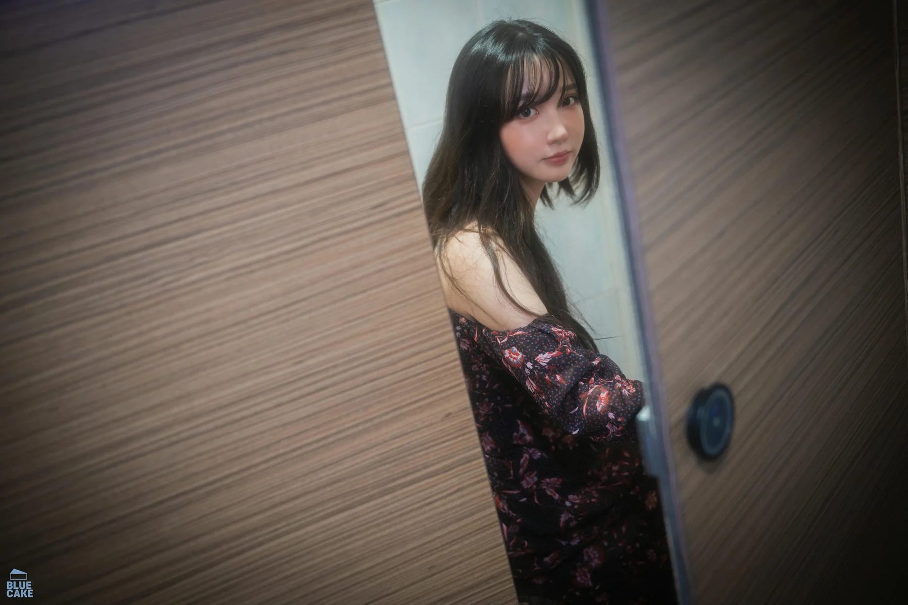 BLUECAKE No.040 YeEun品茶少女爆乳诱惑 - 91