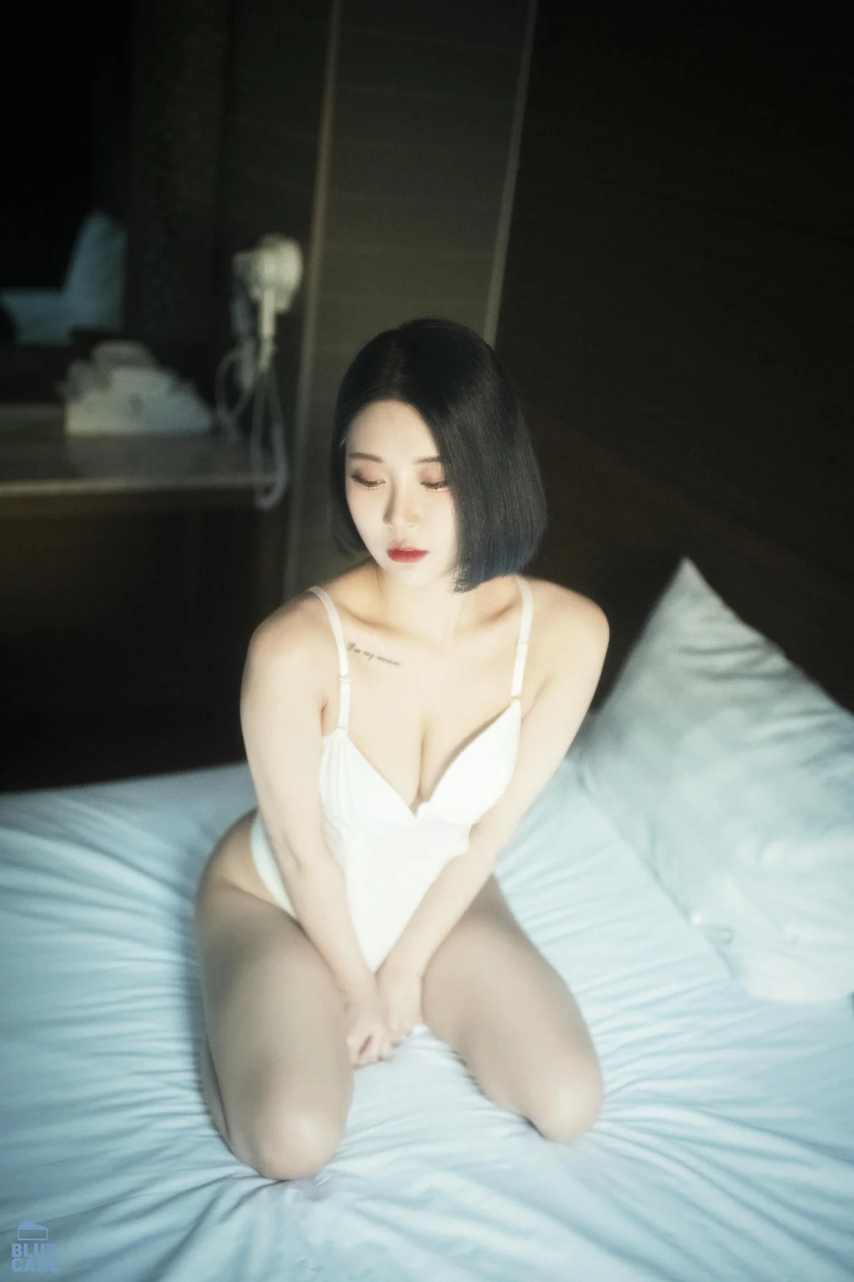 BLUECAKE No.045 Bomi紫色内衣美腿玉足 - 70