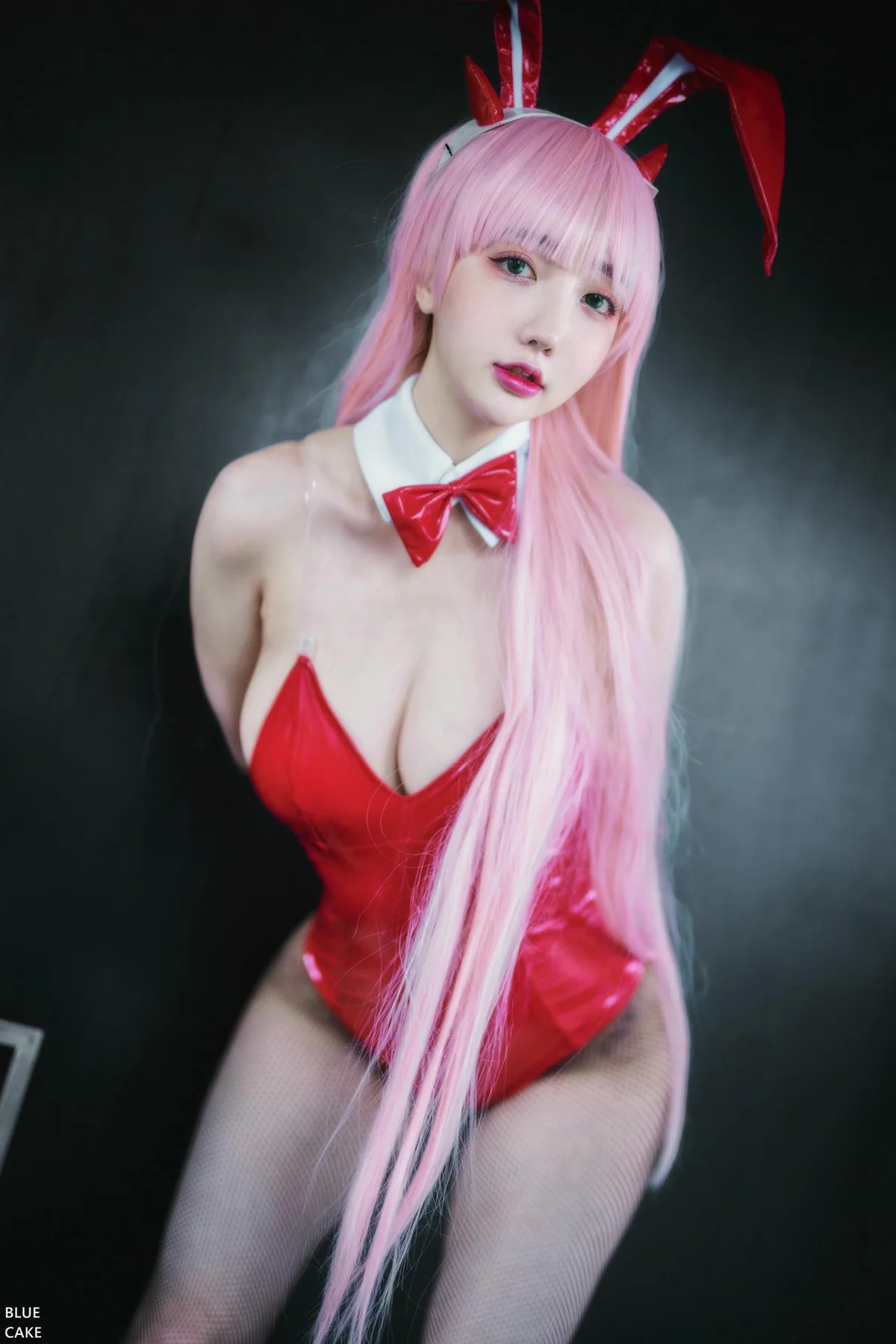 BLUECAKE No.053 Son Ye性感兔女郎网袜 - 16