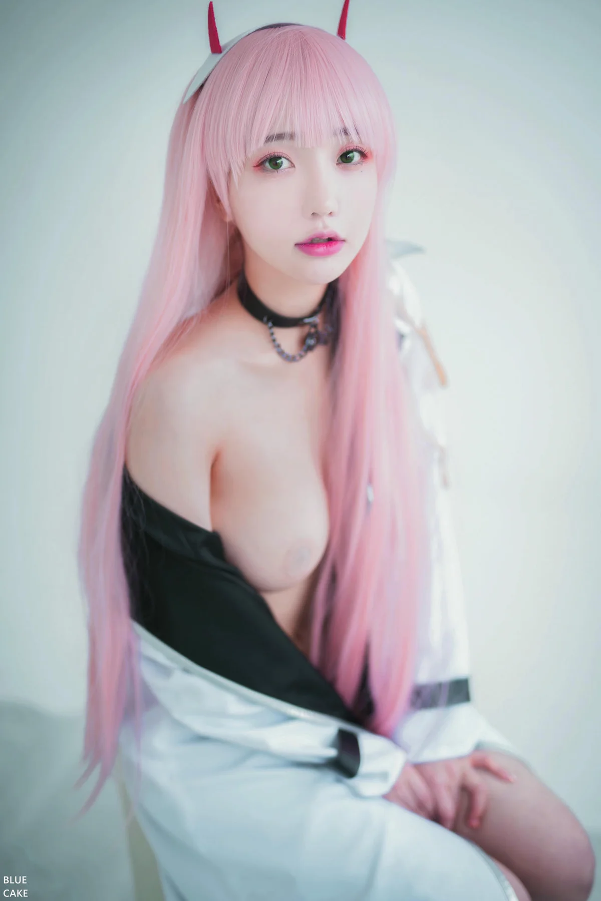 BLUECAKE No.053 Son Ye性感兔女郎网袜 - 70