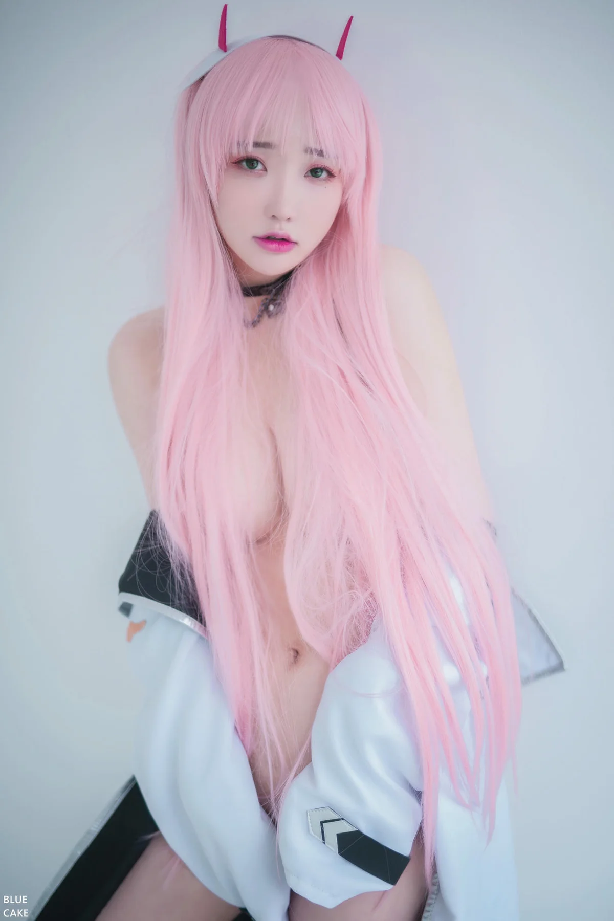 BLUECAKE No.053 Son Ye性感兔女郎网袜 - 115