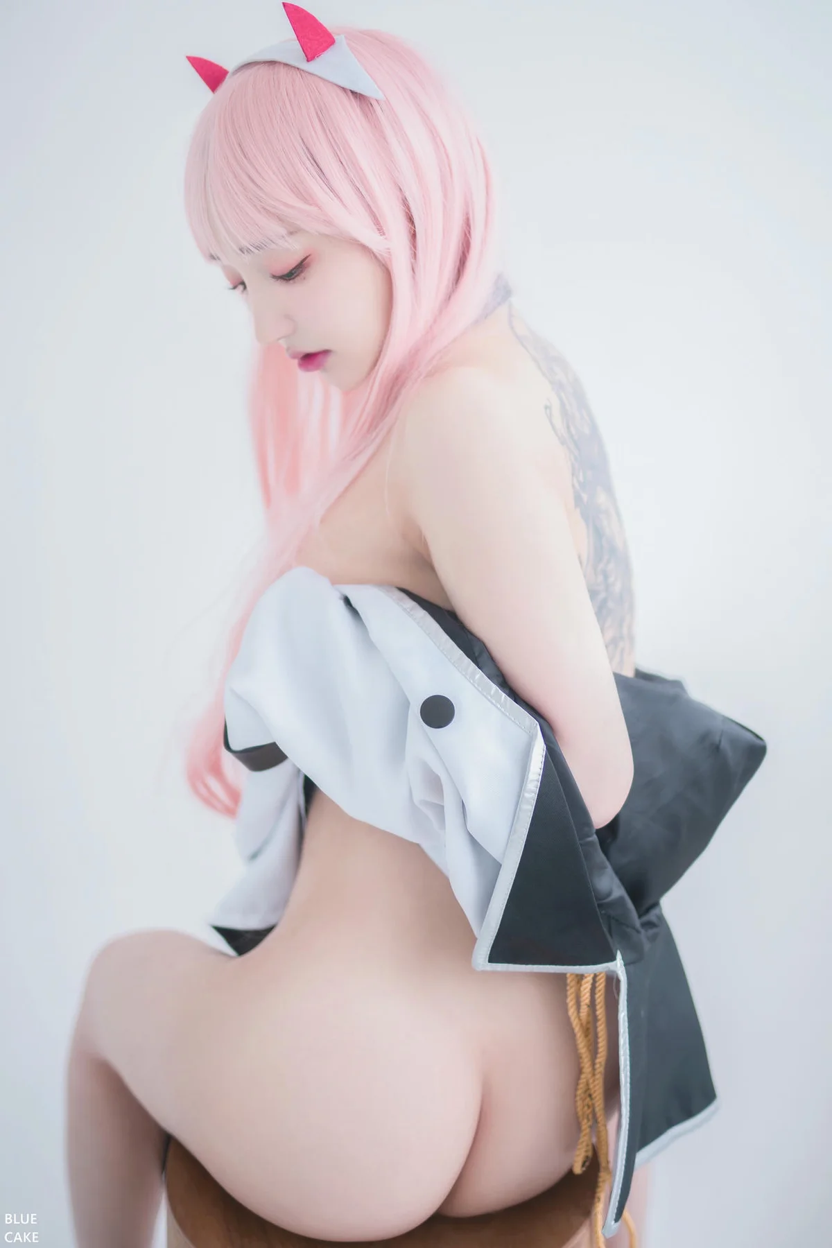 BLUECAKE No.053 Son Ye性感兔女郎网袜 - 120