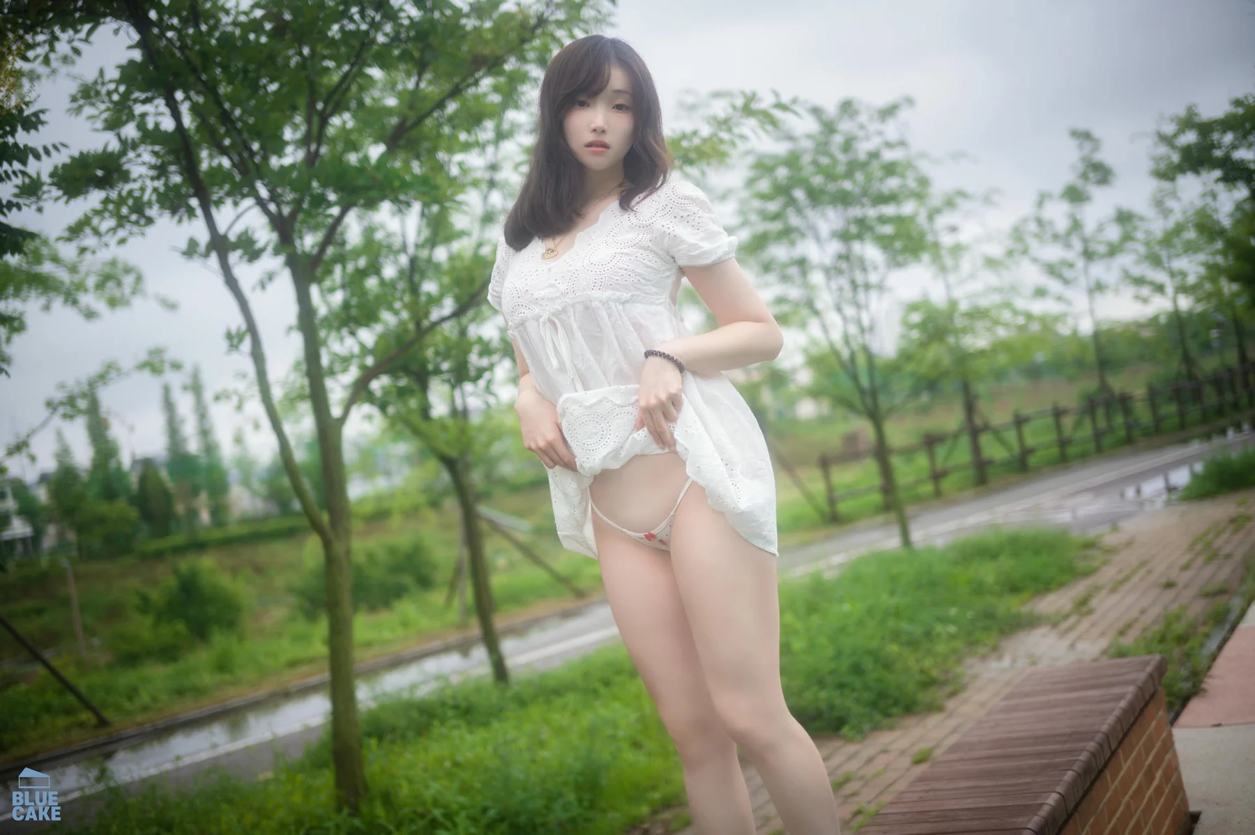 BLUECAKE No.064 Bambi公园性感少女 - 173