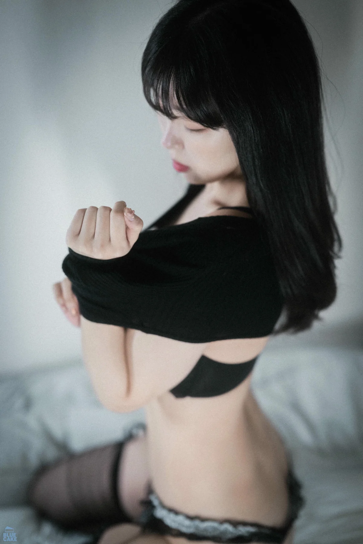 BLUECAKE No.065  Shaany黑丝吊袜翘臀诱惑 - 73