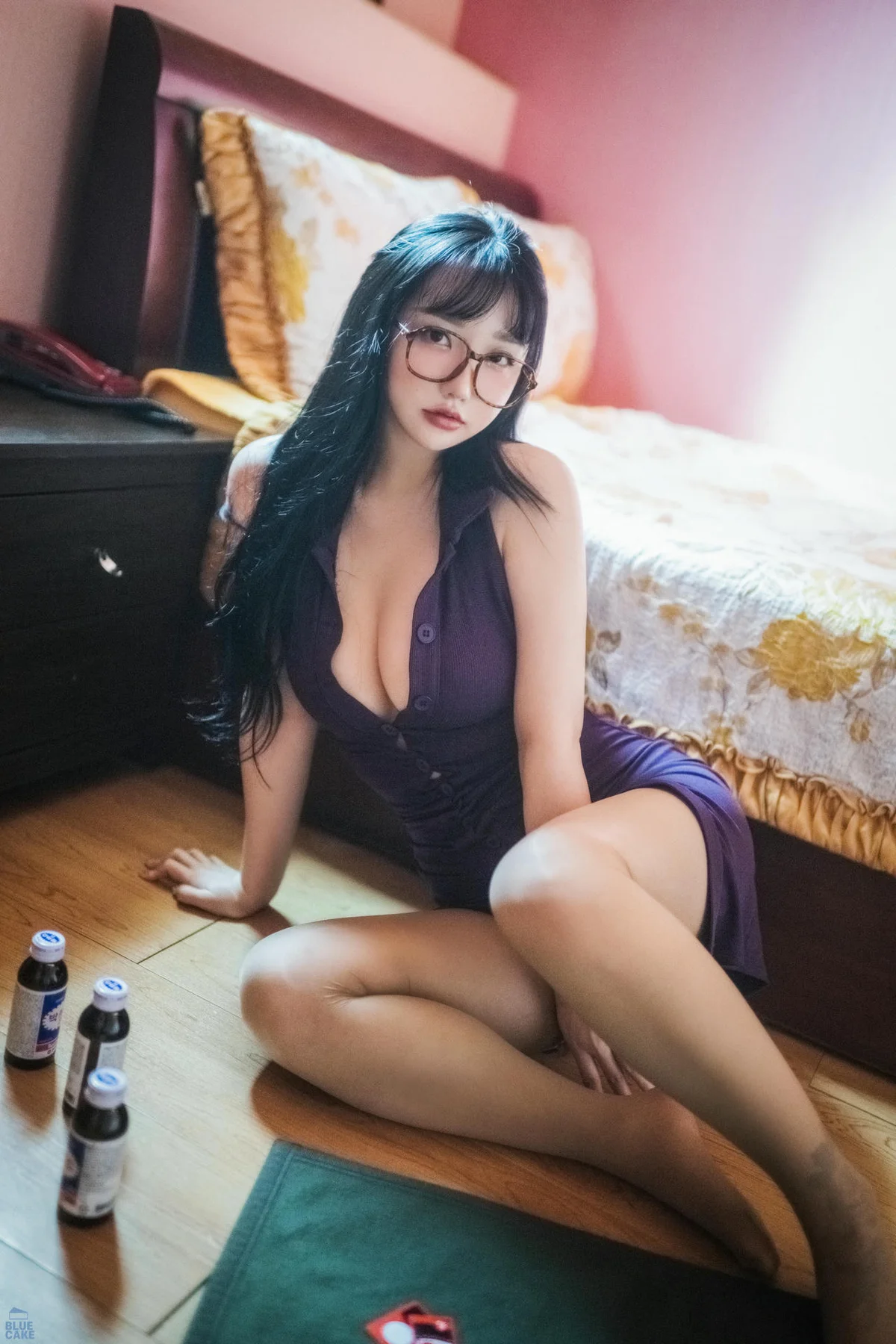 BLUECAKE No.089  YeEun眼镜美女爆乳短裙 - 6
