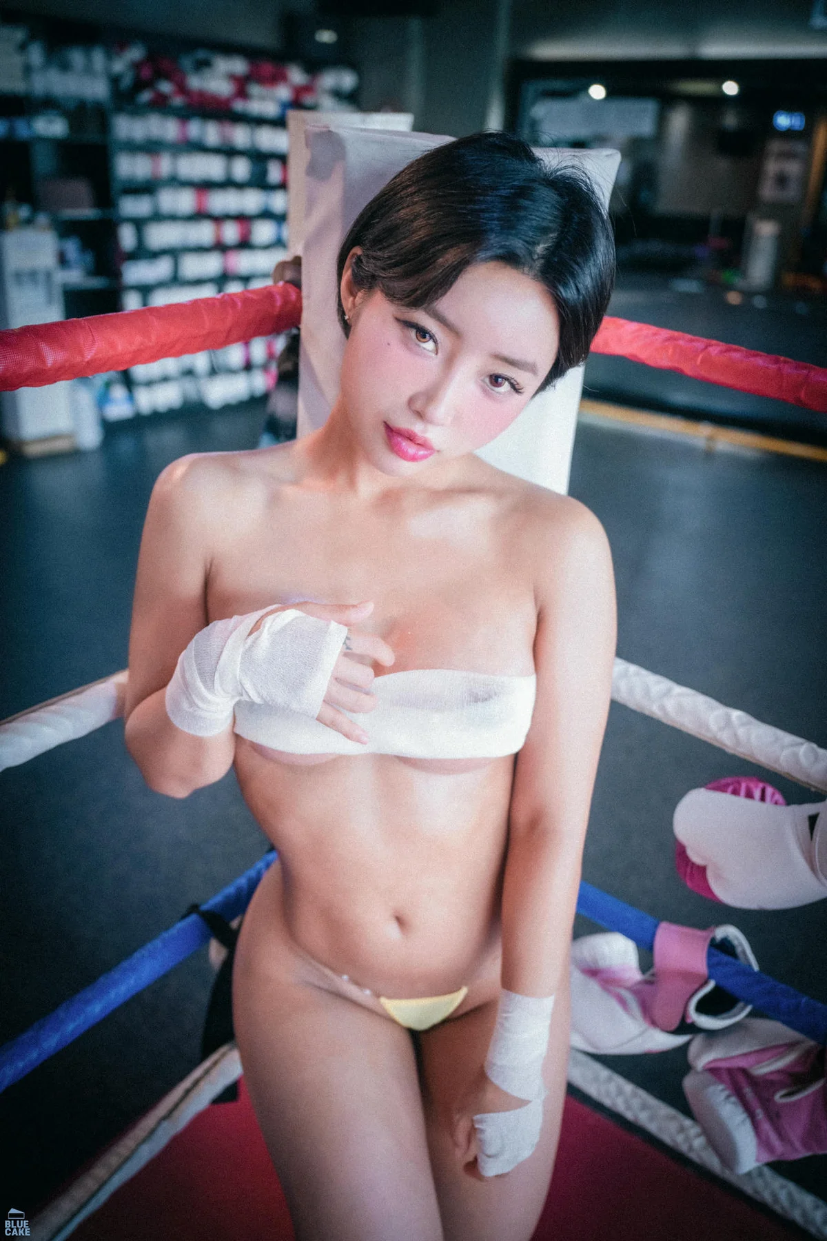 BLUECAKE No.145 Booty Queen短发美女抹胸美乳 - 14