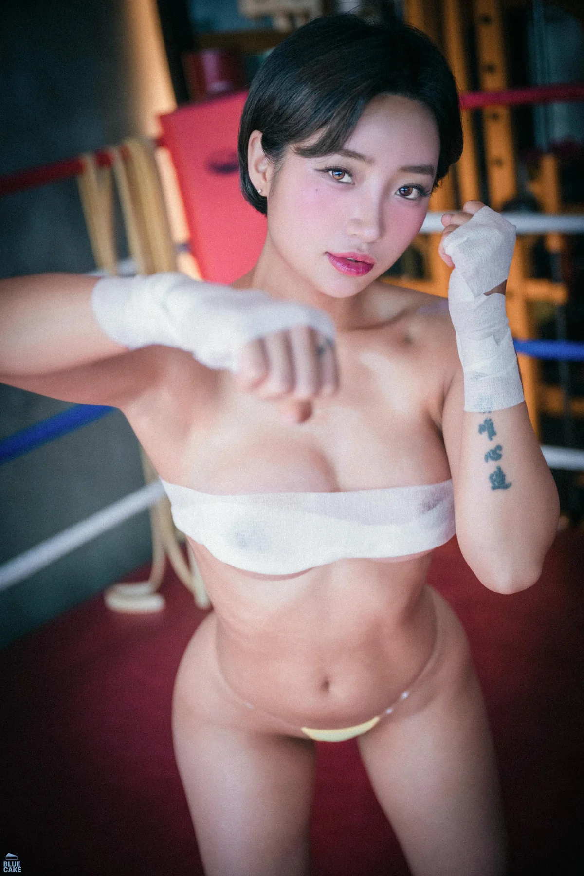 BLUECAKE No.145 Booty Queen短发美女抹胸美乳 - 16