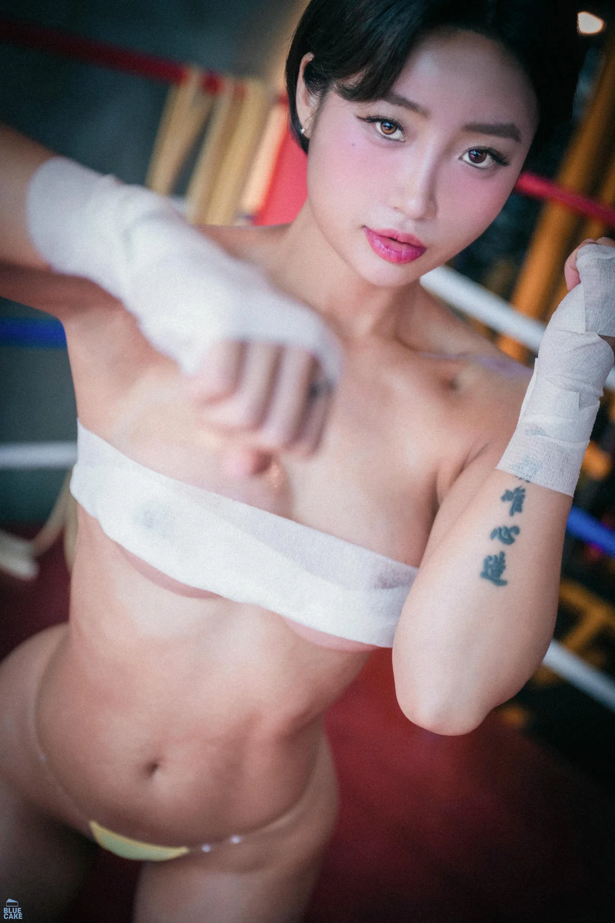 BLUECAKE No.145 Booty Queen短发美女抹胸美乳 - 17