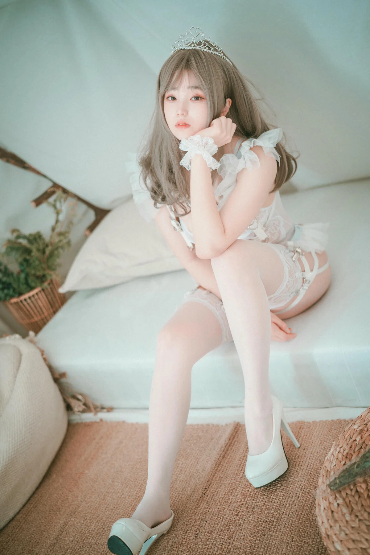 DJAWA No.009 Bambi白丝少女美臀 - 42