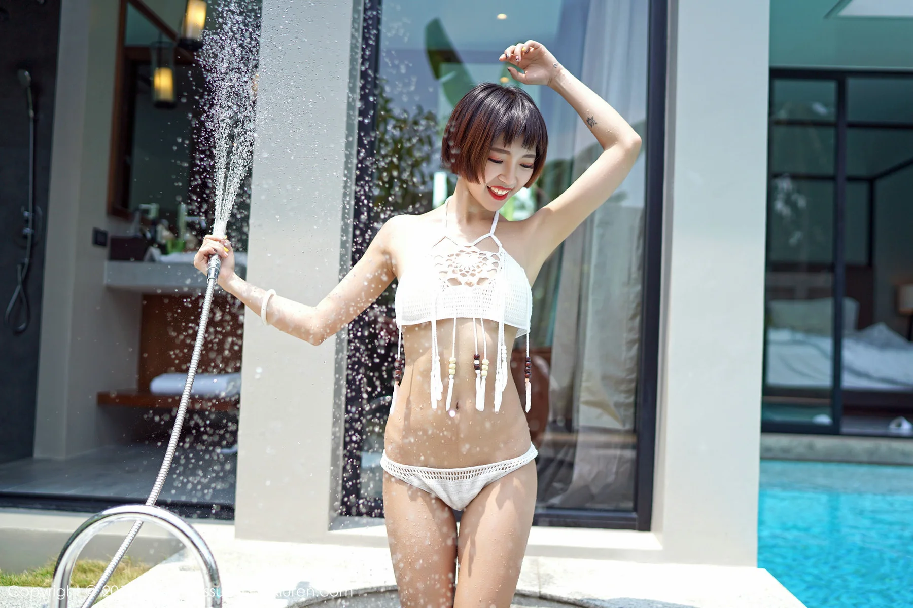 FeiLin 嗲囡囡 Vol.083 Modo 冯木木LRIS 比基尼湿身 - 27