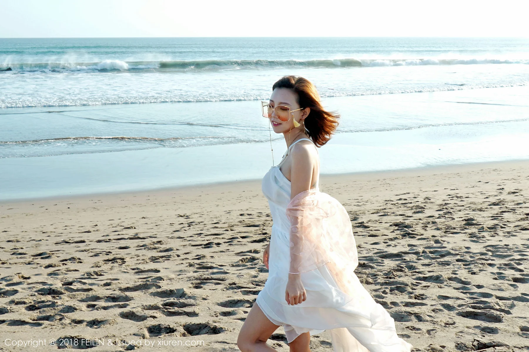 FeiLin 嗲囡囡 Vol.142 冯木木LRIS沙滩美女写真 - 26