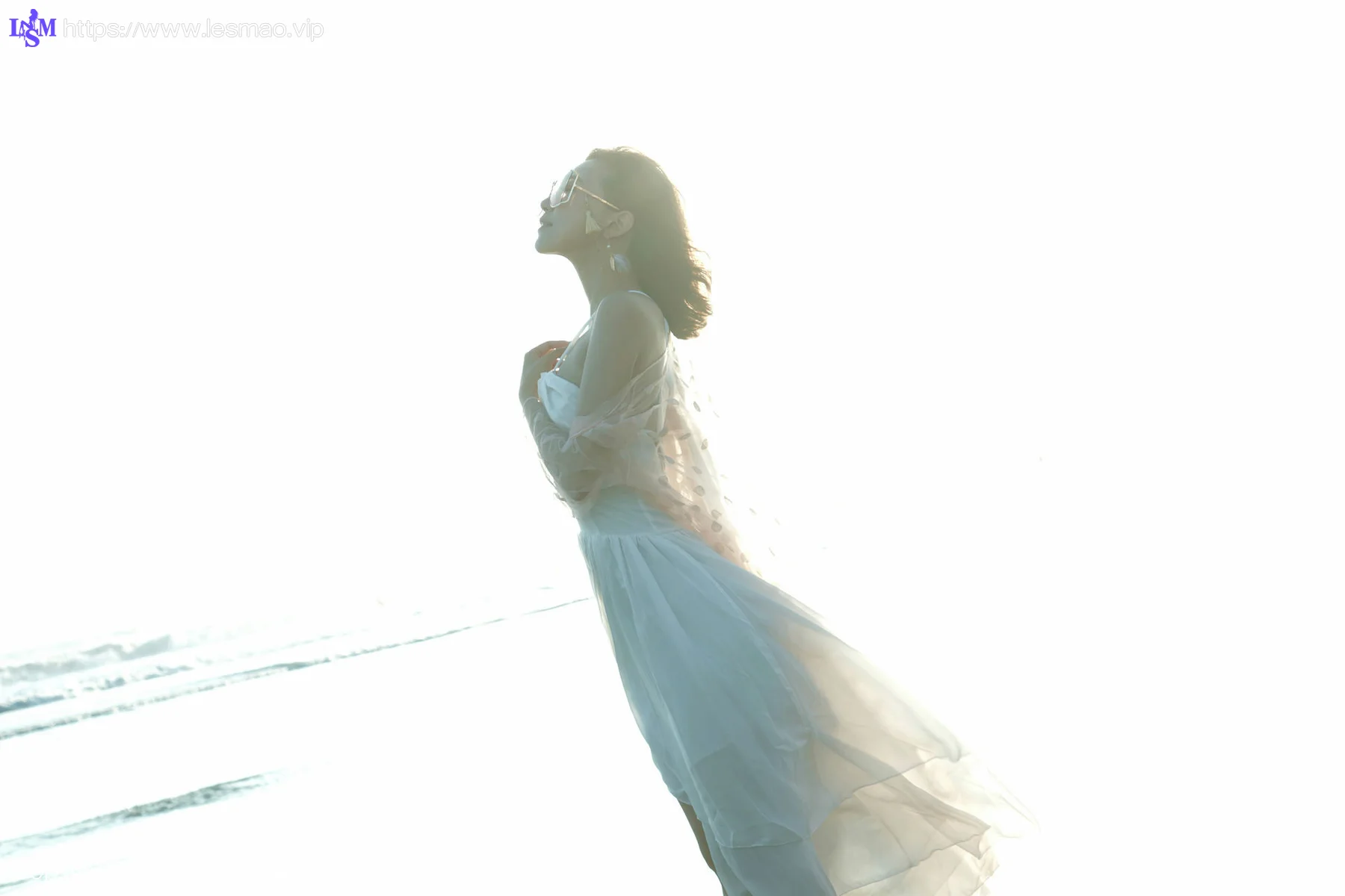 FeiLin 嗲囡囡 Vol.142 冯木木LRIS沙滩美女写真 - 36