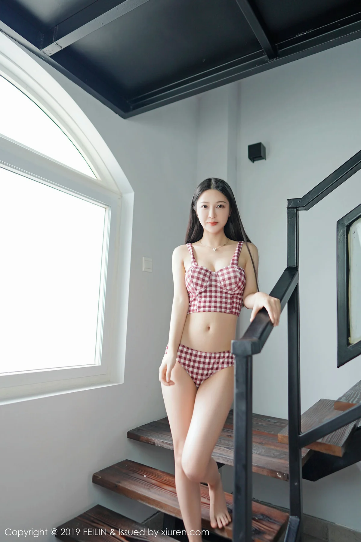 FeiLin 嗲囡囡 Vol.201 luna张静燕 长腿妹子最新性感写真 - 45