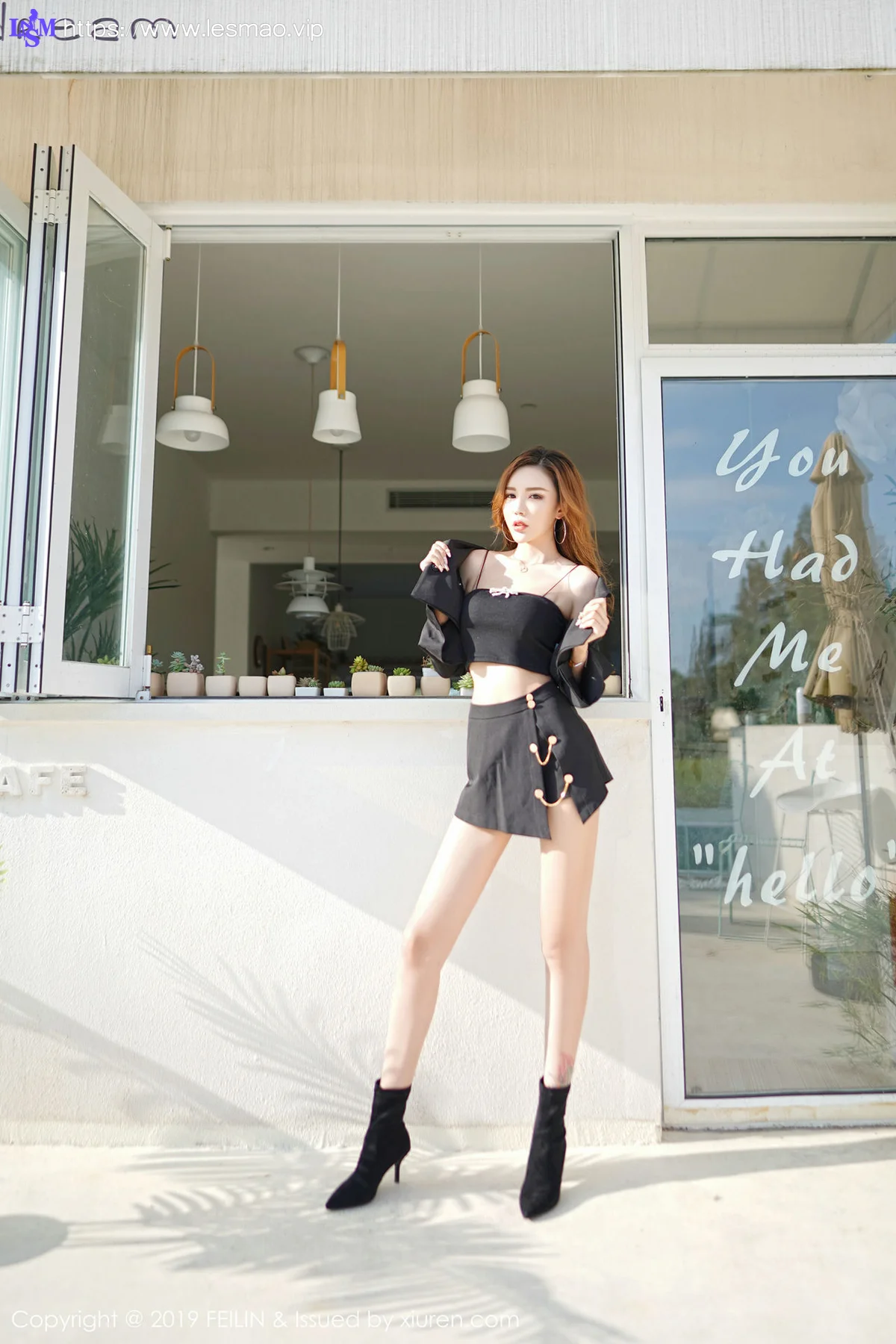 FeiLin 嗲囡囡 Vol.220 梦小楠小夜猫 性感泳池写真 - 16