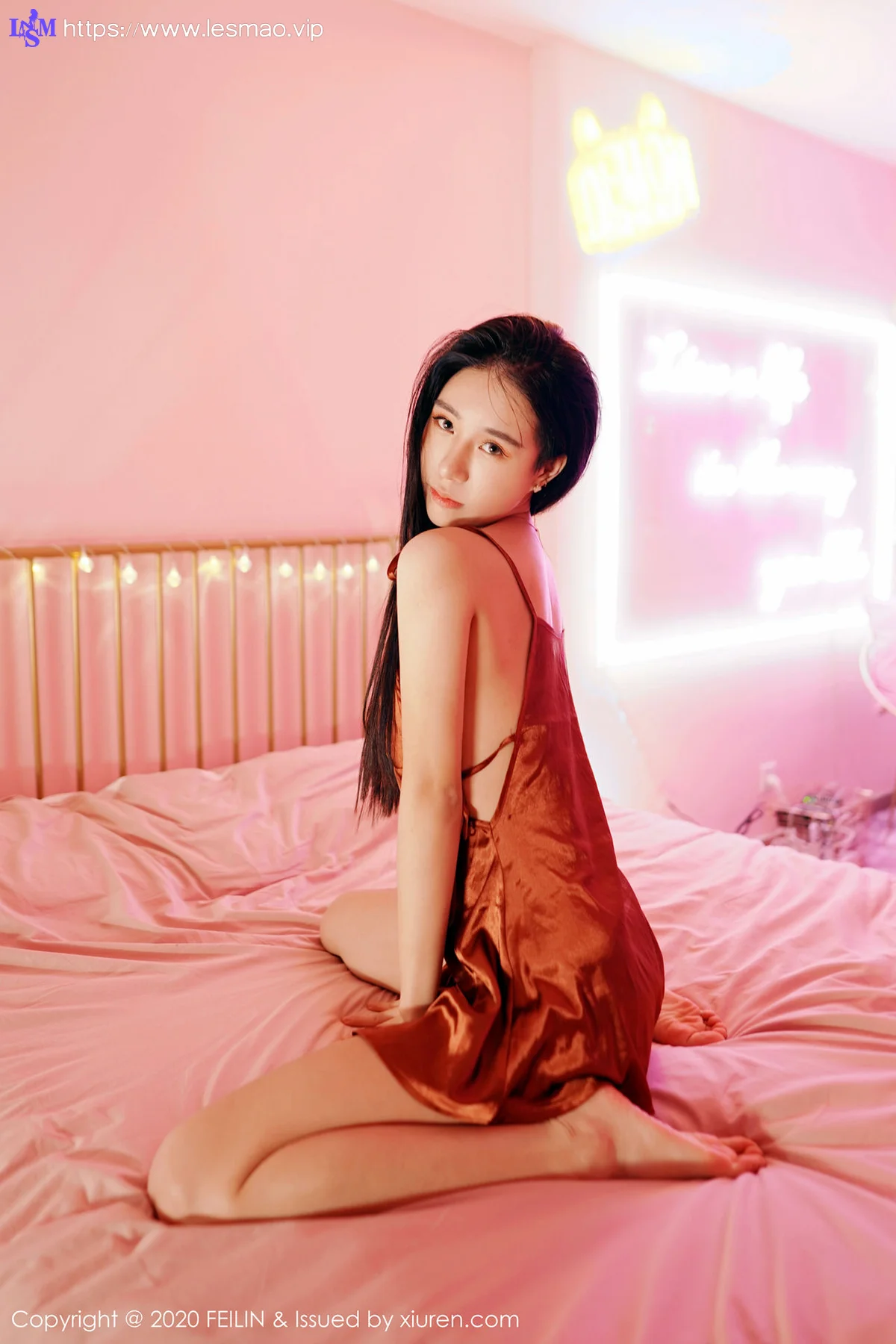 FeiLin 嗲囡囡 Vol.230 性感吊裙 BABY_柒 矫健运动最新性感写真 - 18