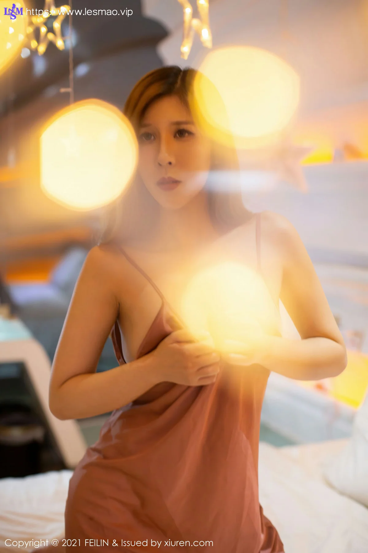 FeiLin 嗲囡囡 Vol.368 睡衣香肩 isabelle贵贵 御姐型美女 - 10