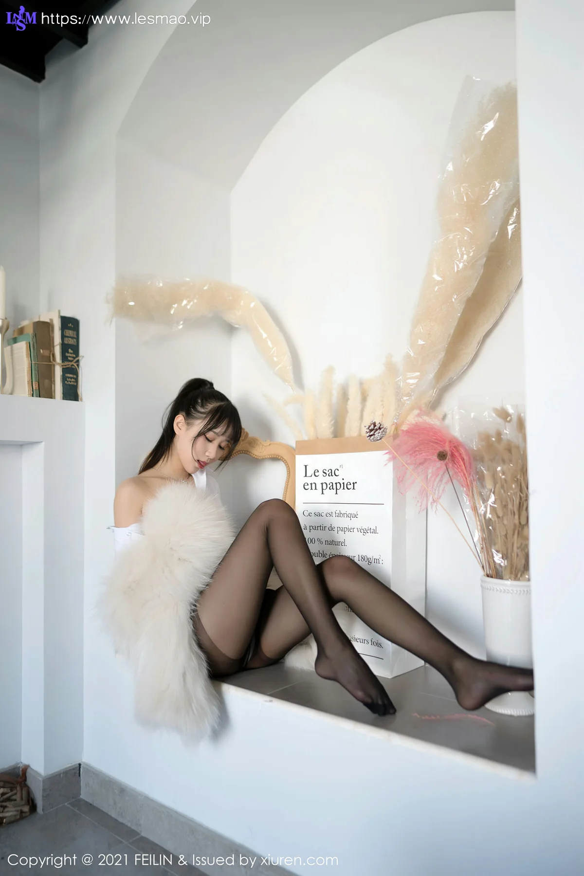 FeiLin 嗲囡囡 Vol.390 娇柔欲滴软妹子 小果冻儿 性感写真 - 12