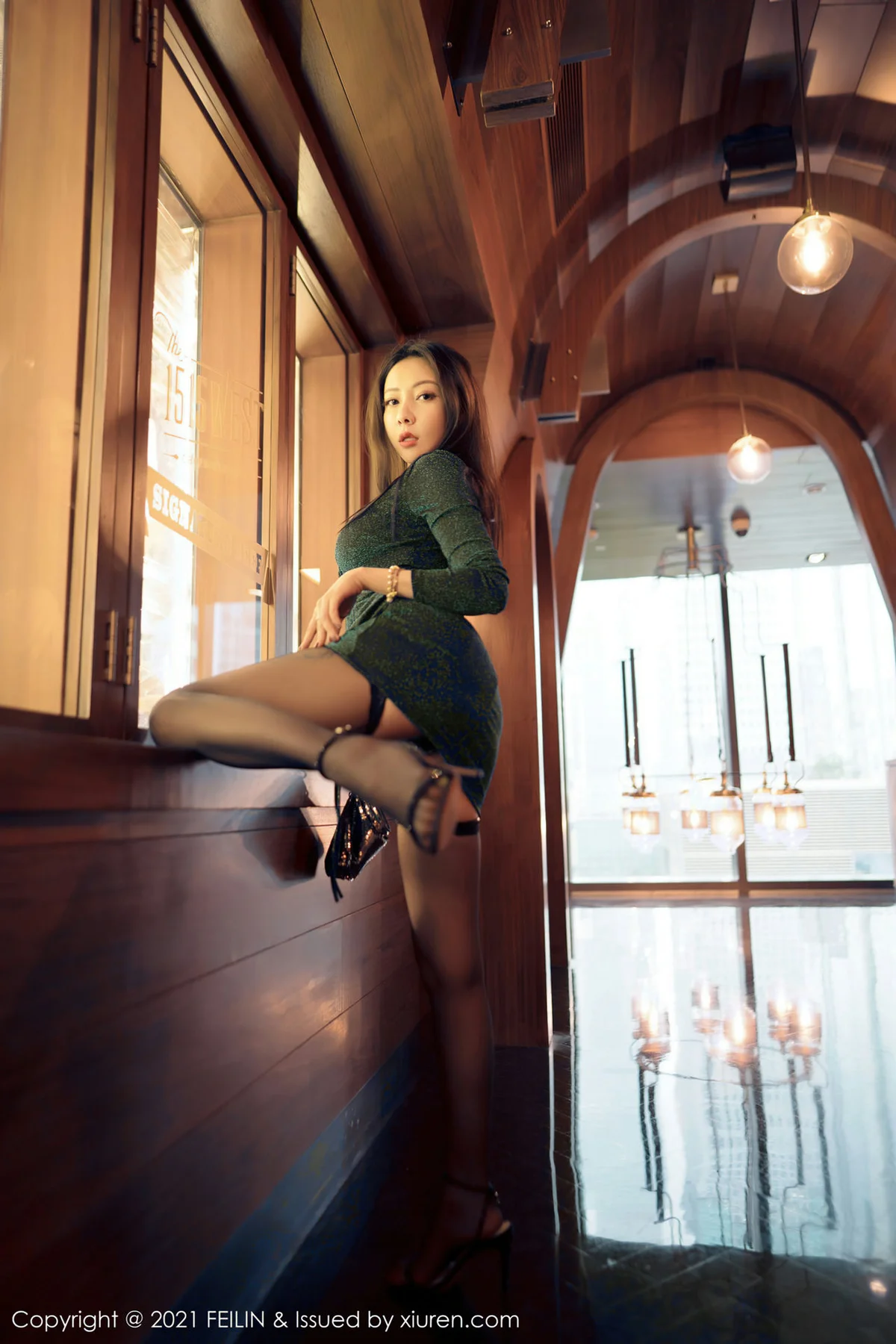 FeiLin 嗲囡囡 Vol.416 魅惑黑丝 果儿Victoria 性感写真 - 44