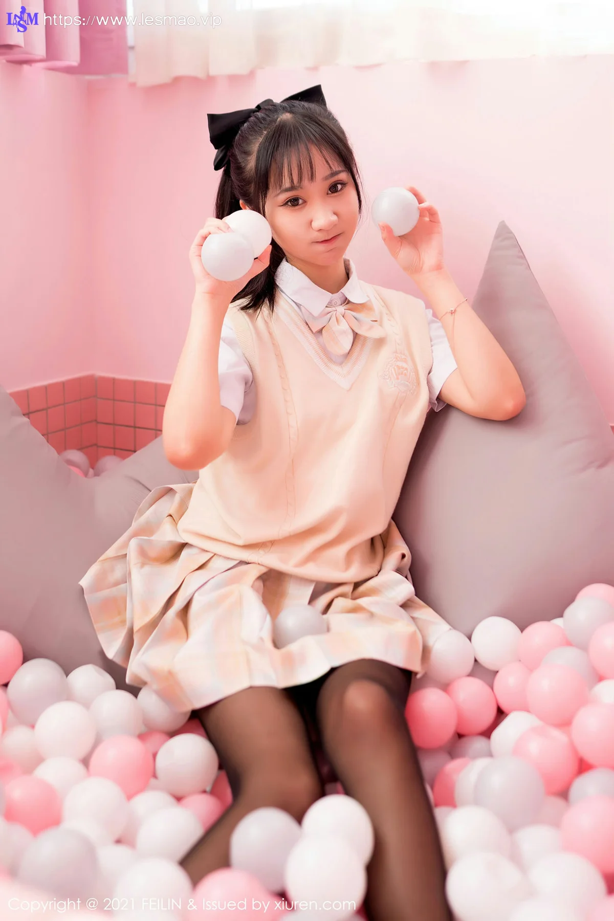 FeiLin 嗲囡囡 Vol.417 兔耳装黑丝 小果冻儿 性感写真 - 4