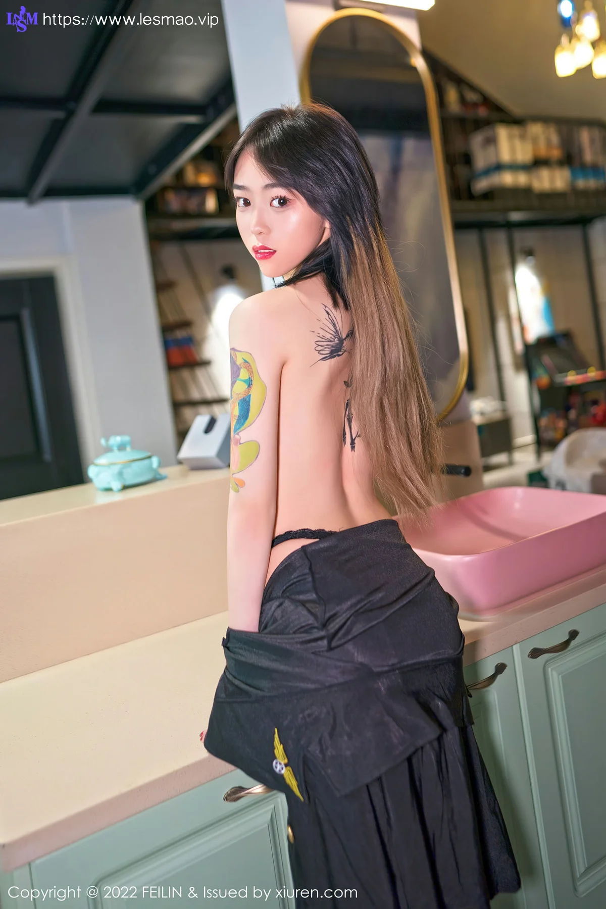 FeiLin 嗲囡囡 Vol.434  制服黑丝 奶瓶. 性感写真 - 34