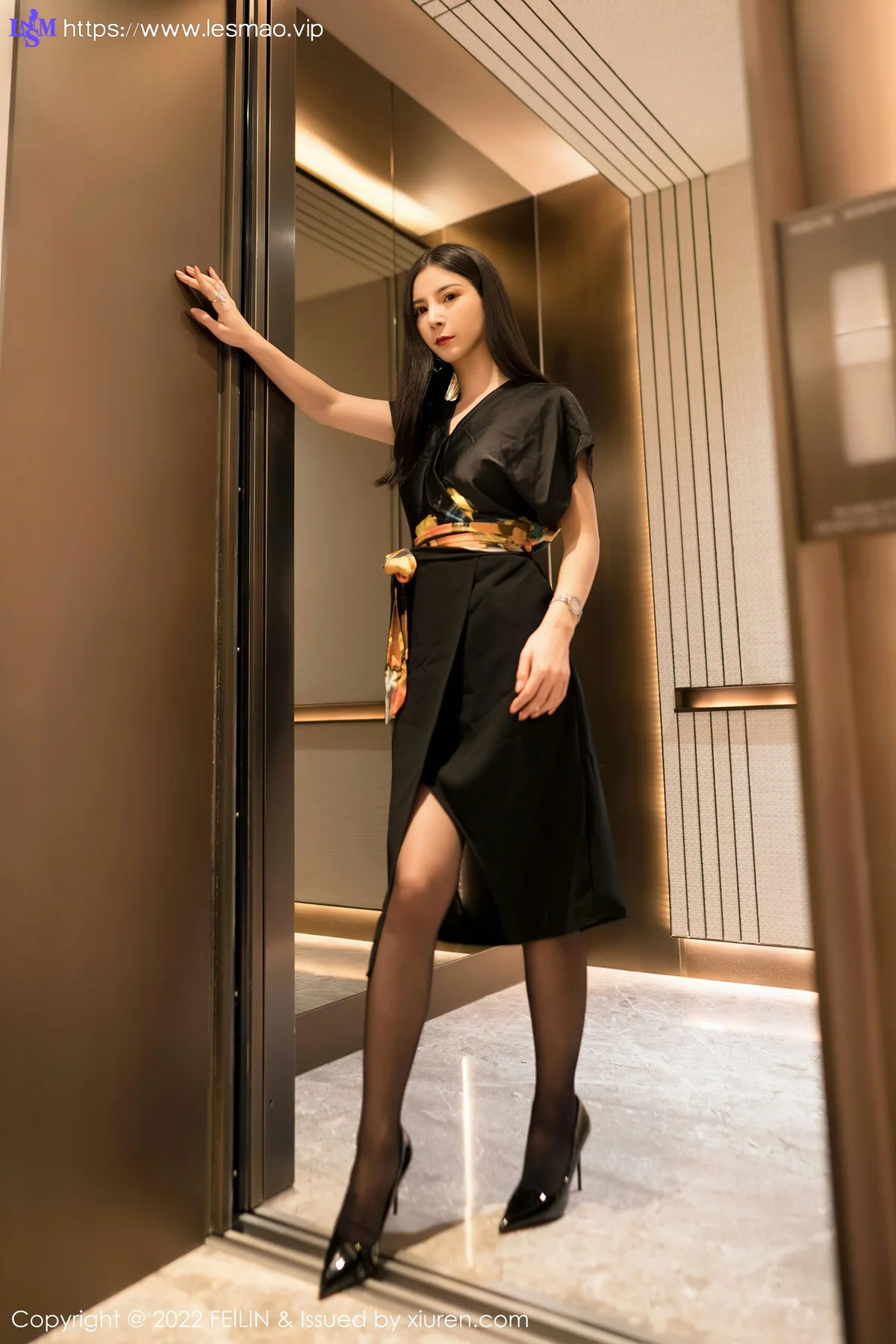 FeiLin 嗲囡囡 Vol.450  娇柔凝脂 小蛮妖Yummy 性感写真1 - 16
