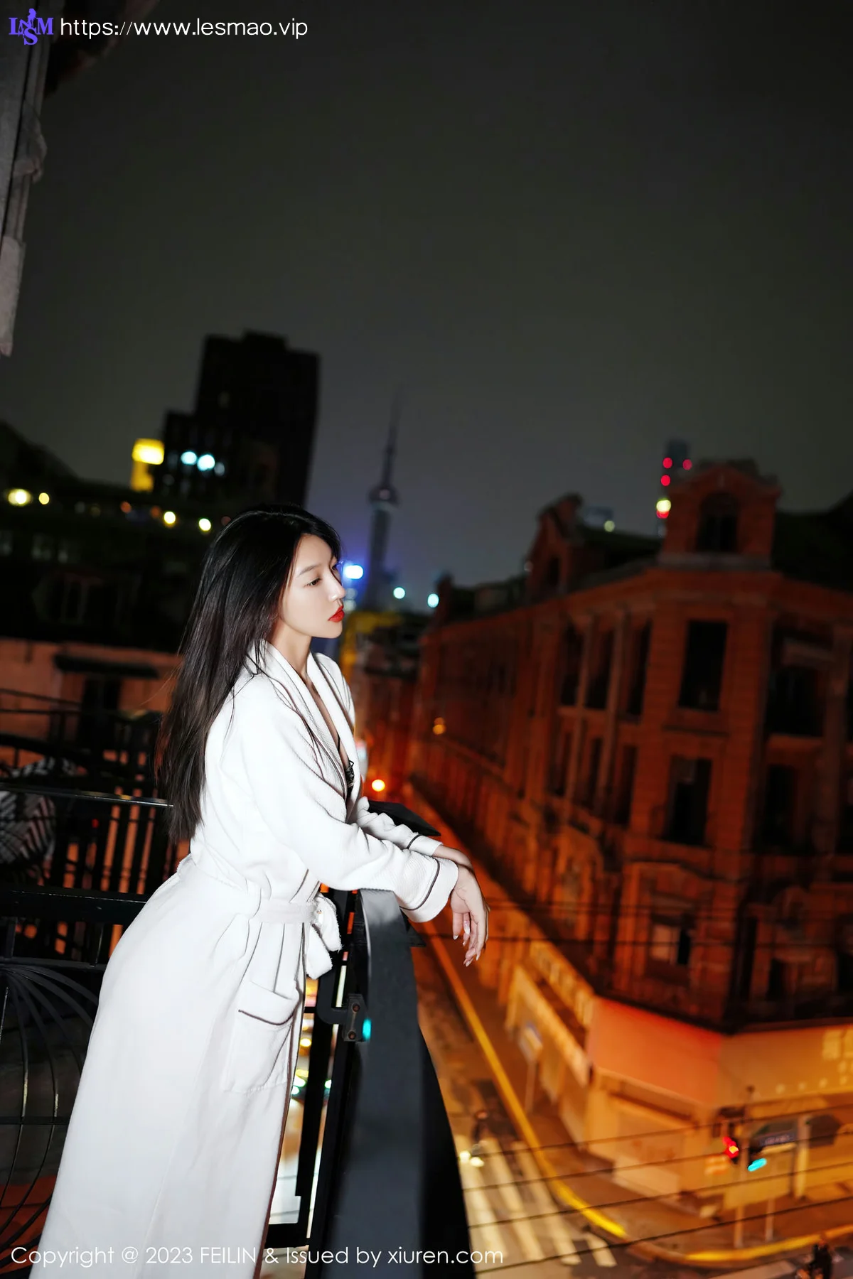 FeiLin 嗲囡囡 Vol.464  冯木木LRIS 白色睡袍下写真 - 25