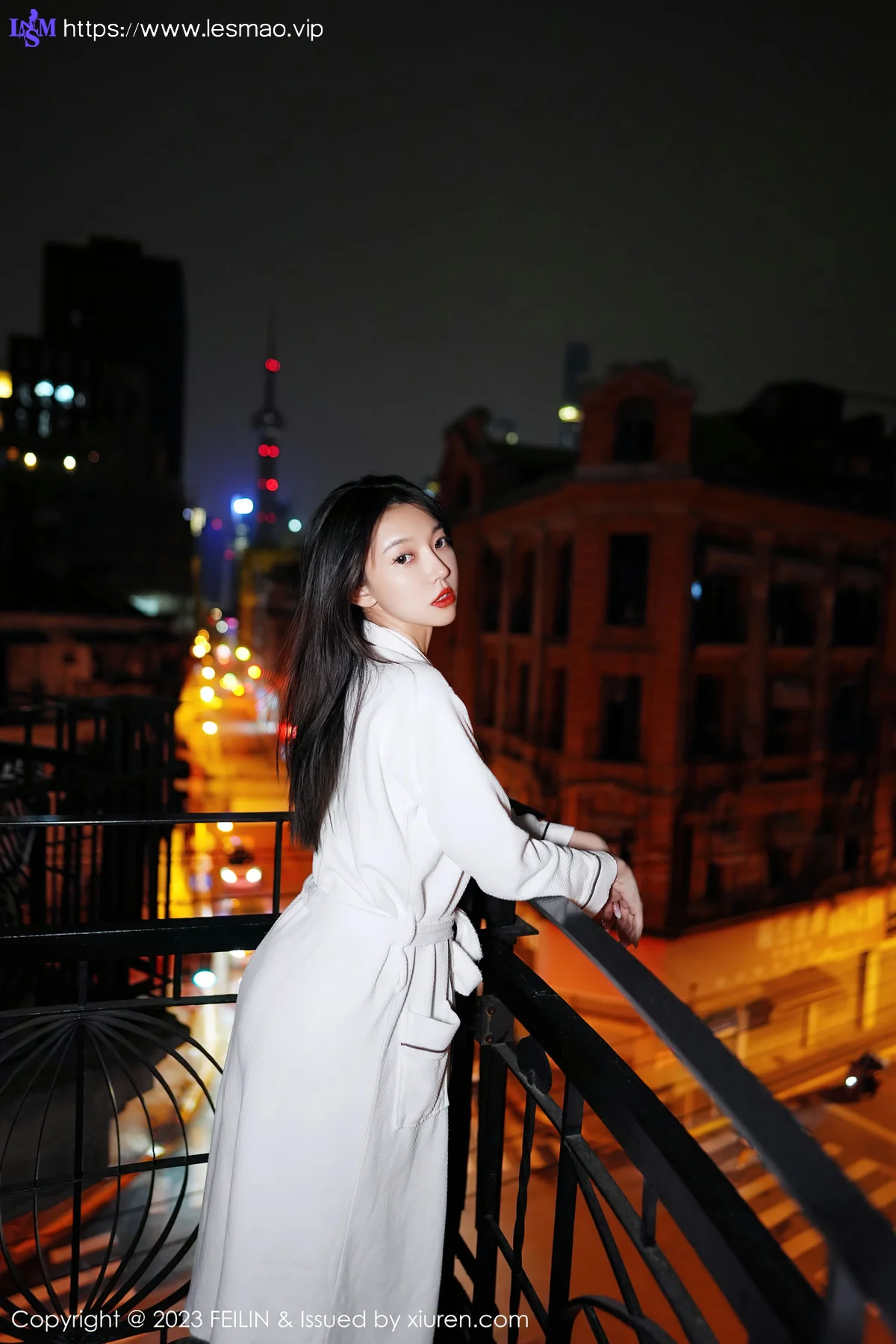 FeiLin 嗲囡囡 Vol.464  冯木木LRIS 白色睡袍下写真 - 26