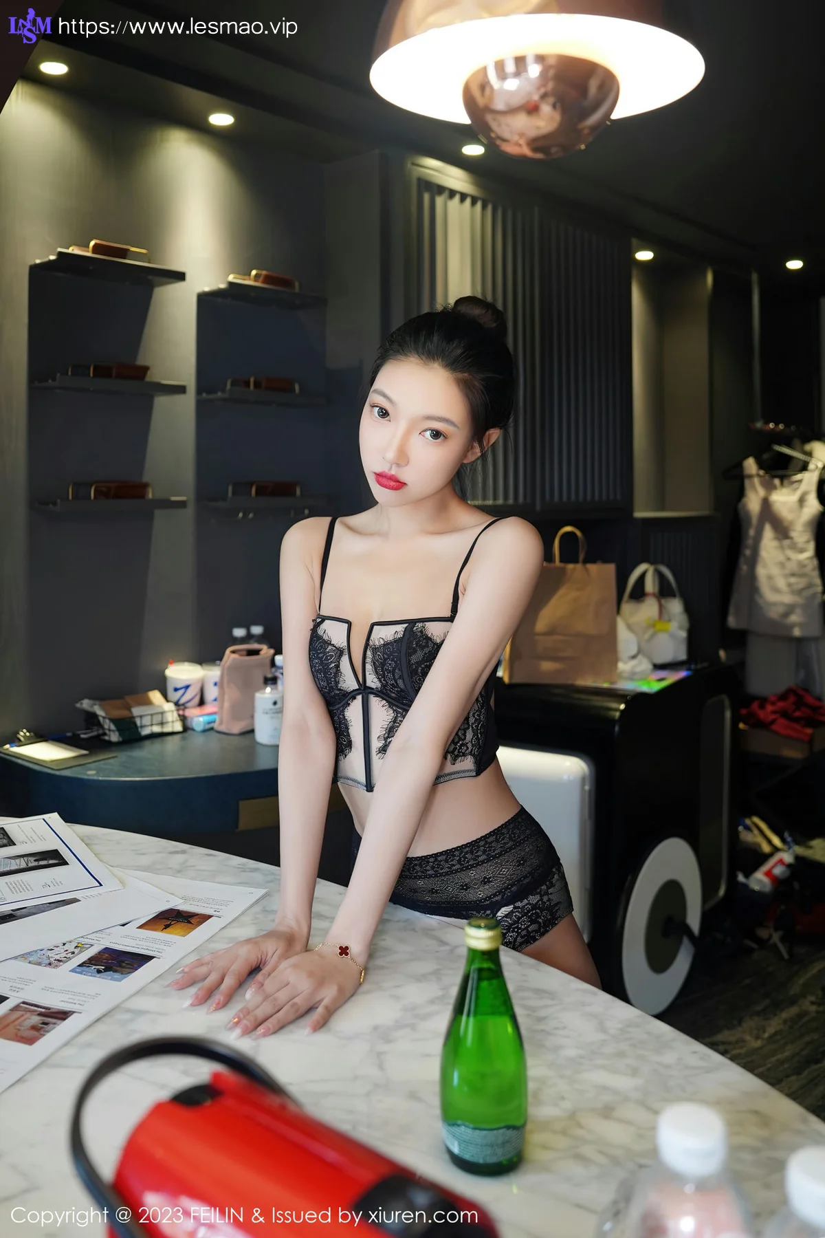 FeiLin 嗲囡囡 Vol.465  冯木木LRIS 白色睡袍下写真 - 23