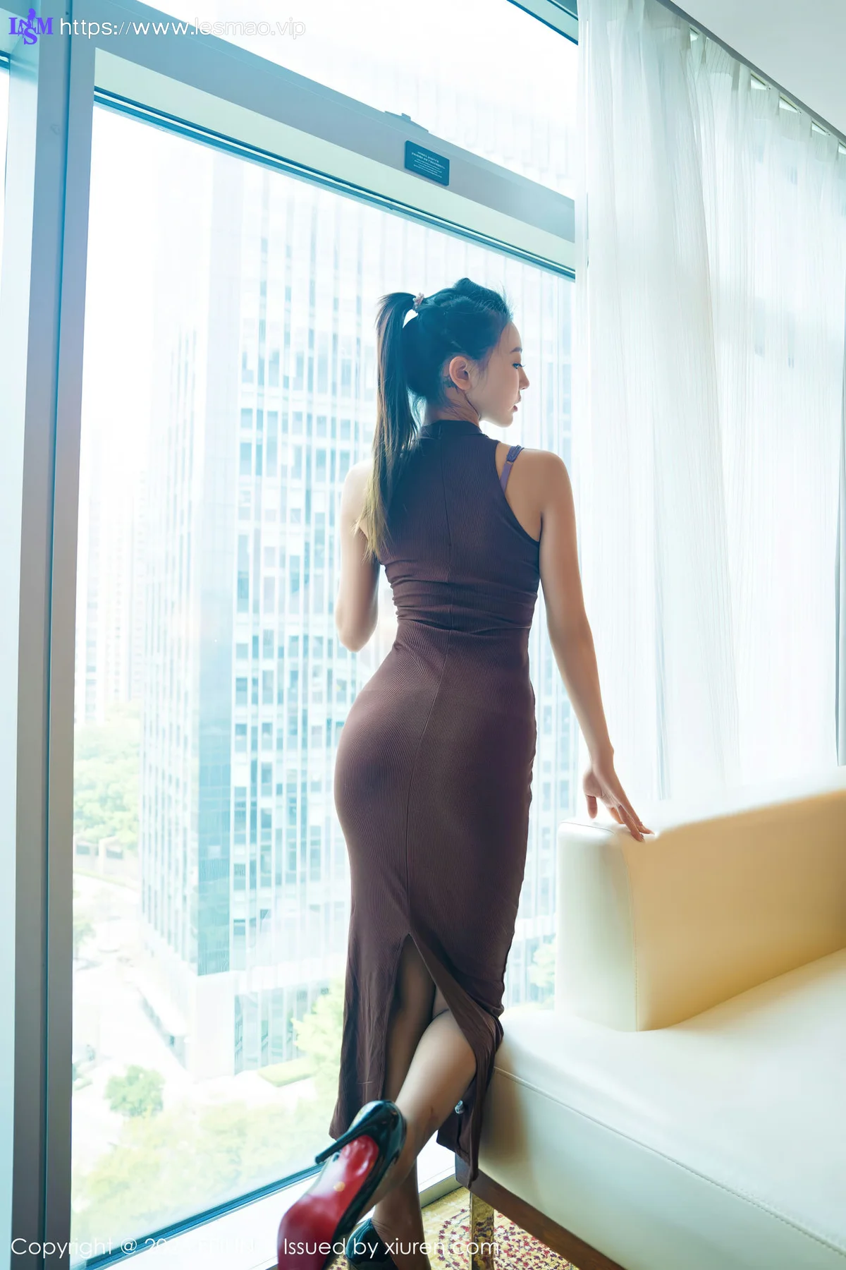 FeiLin 嗲囡囡 Vol.471  冯木木LRIS 诱人灰丝性感写真 - 12