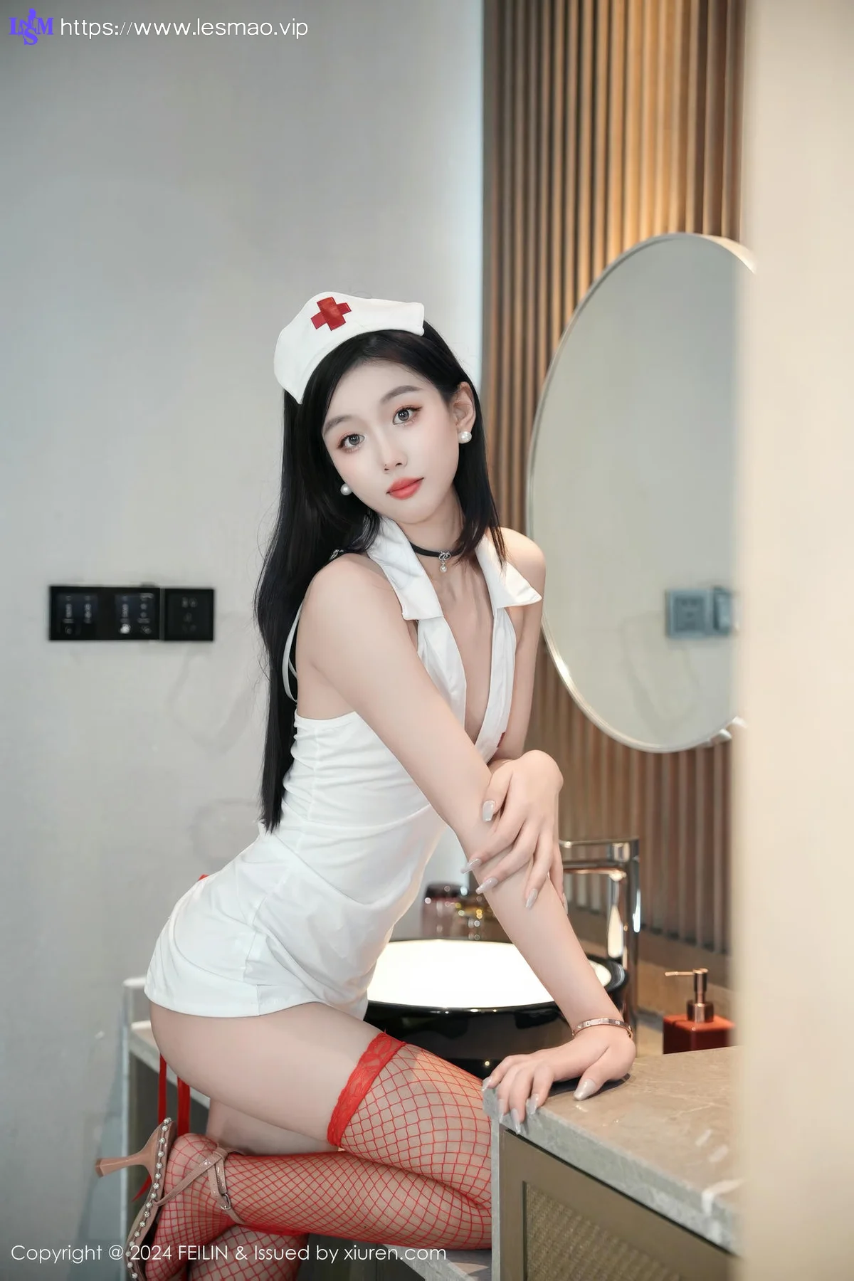 FeiLin 嗲囡囡 Vol.476  江念鱼 护士网袜美女 - 11