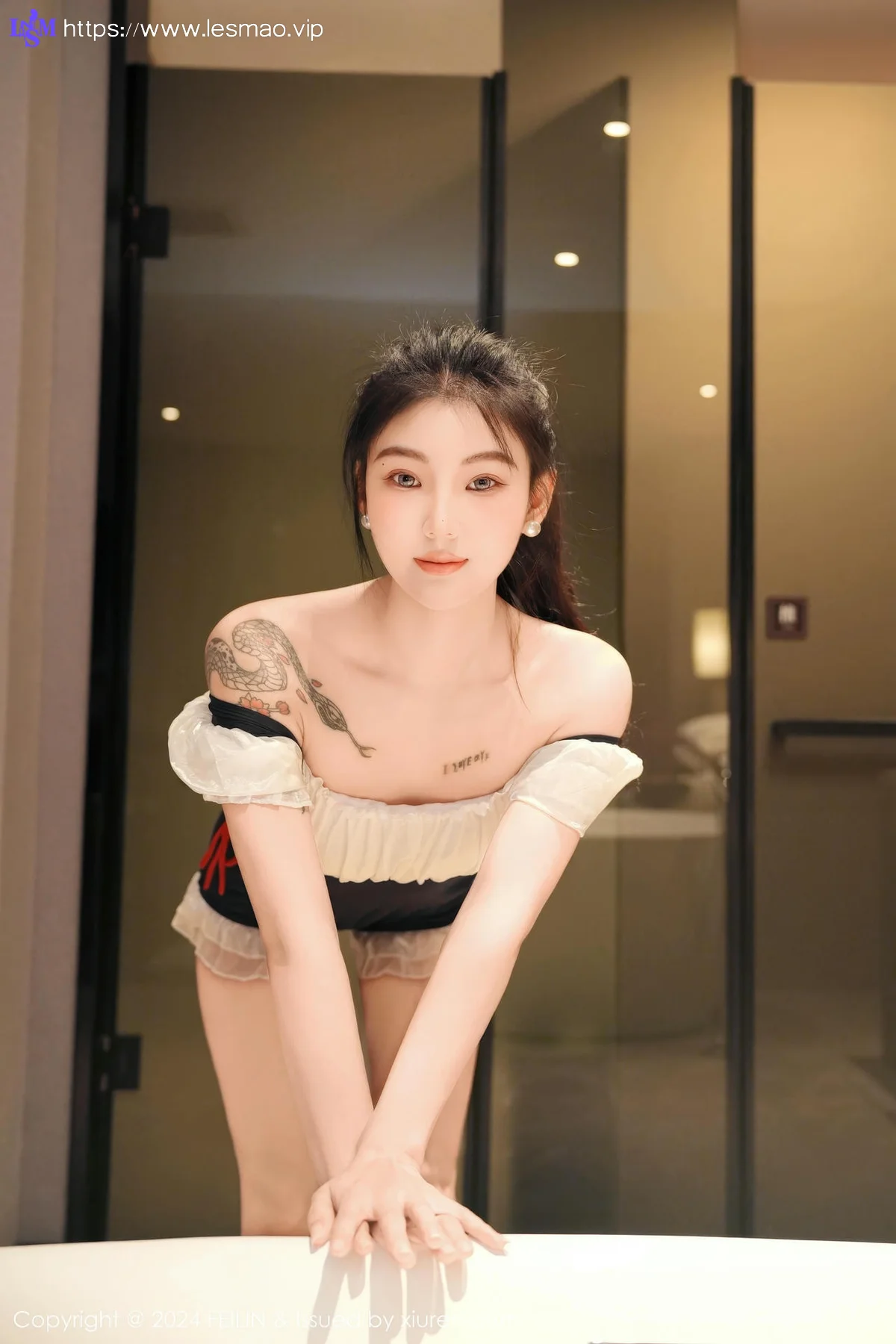 FeiLin 嗲囡囡 Vol.491  希恬儿 玉体香肩气质美女 - 25