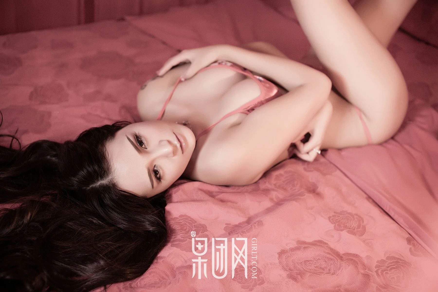 GIRLT 果团网 No.148 朱慕丰硕丝绸睡衣 - 44