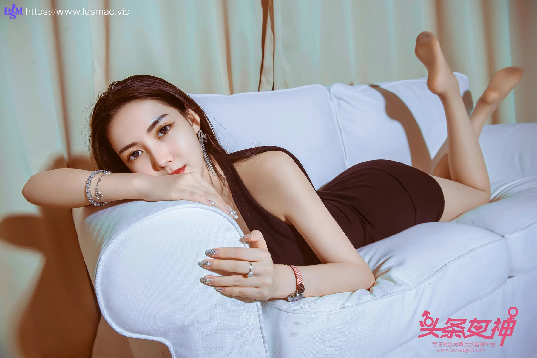 Goddes 头条女神 No.585 Modo 冯雪娇2M白沙发 - 27
