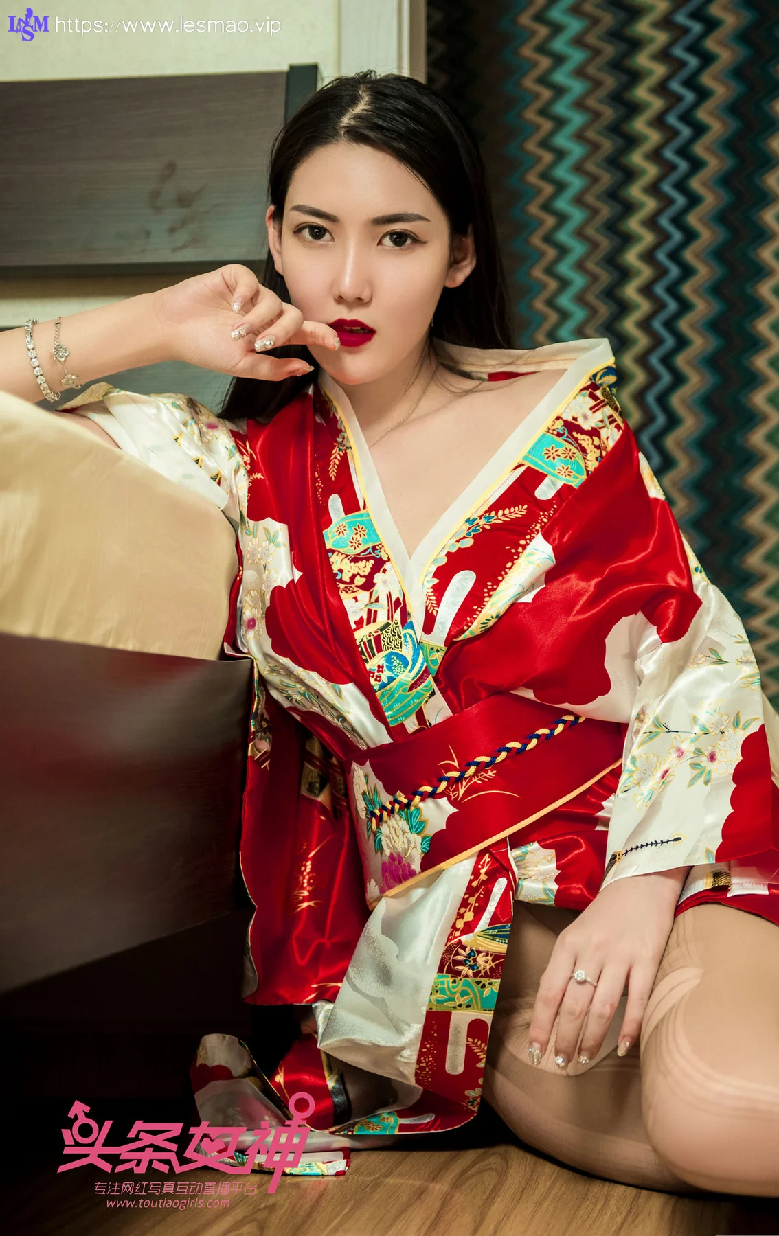 Goddes 头条女神 No.585 Modo 冯雪娇2M白沙发 - 40