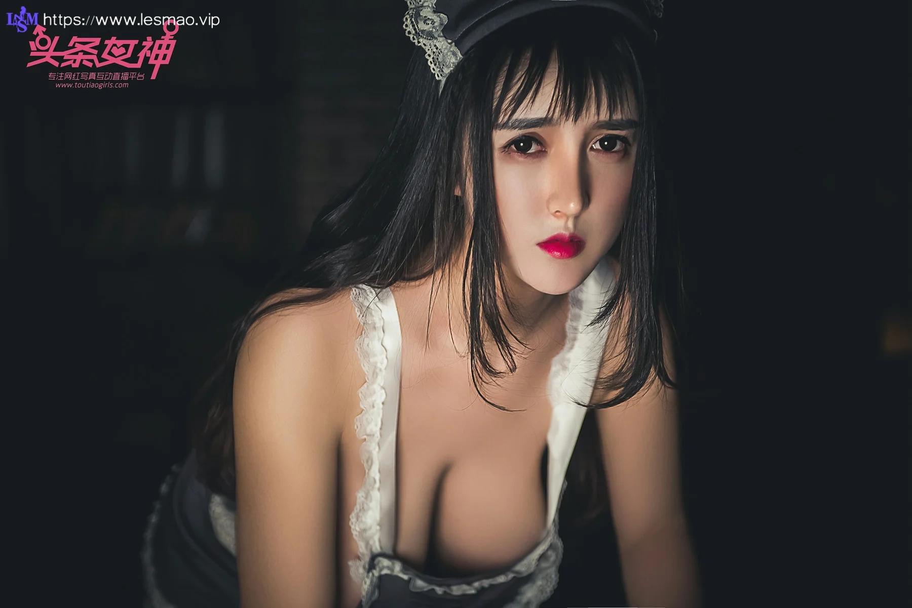 Goddes 头条女神 No.615 大晗巨乳咖啡厅制服 - 35