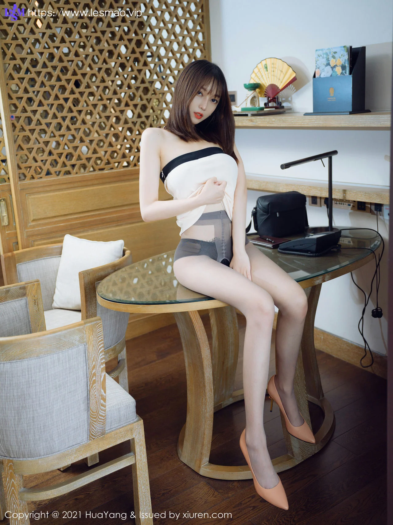 HuaYang 花漾show Vol.451 白色礼裙 玥儿玥er 桂林旅拍2 - 38