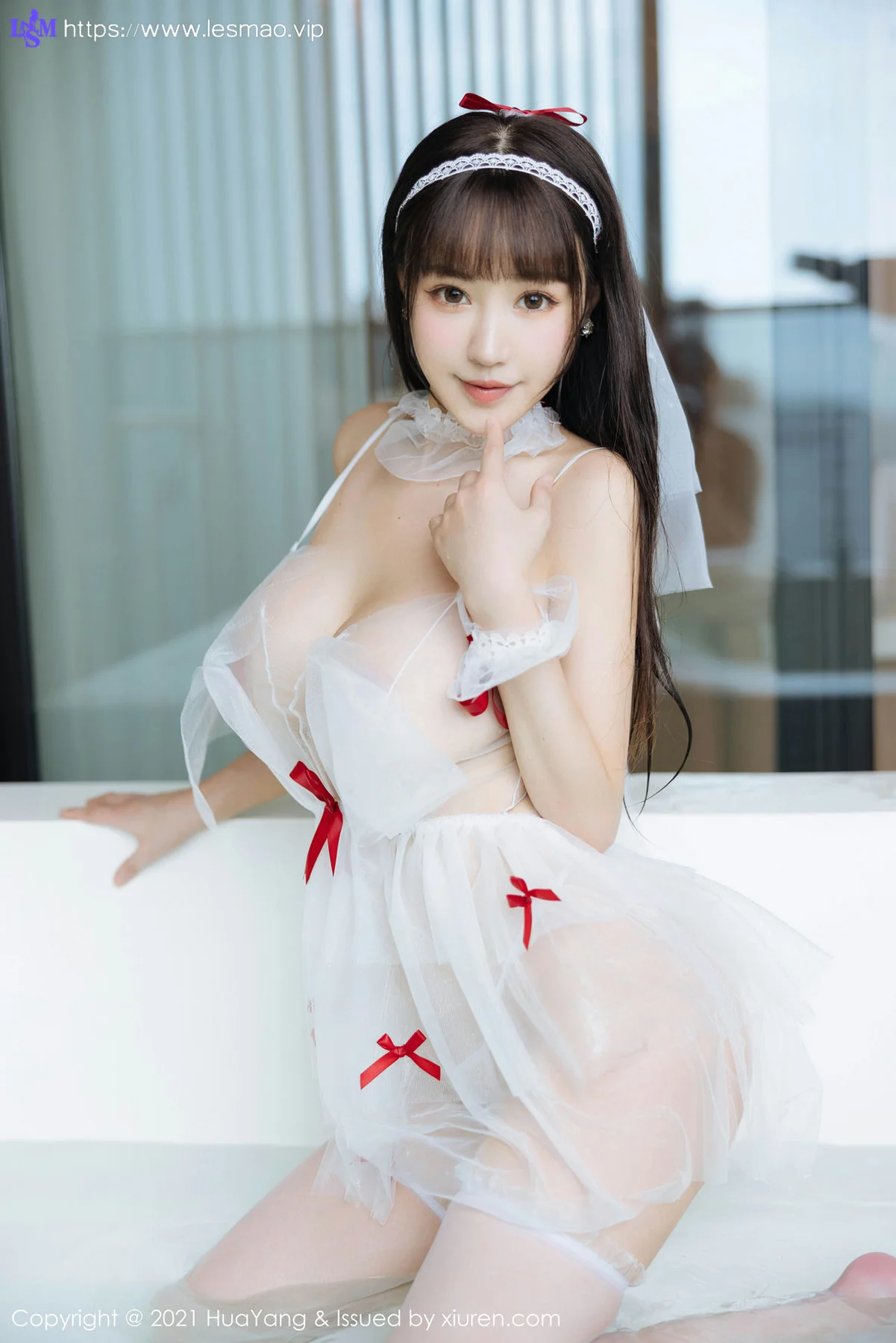 HuaYang 花漾show Vol.477 轻透短裙 朱可儿Flower 三亚旅拍1 - 23