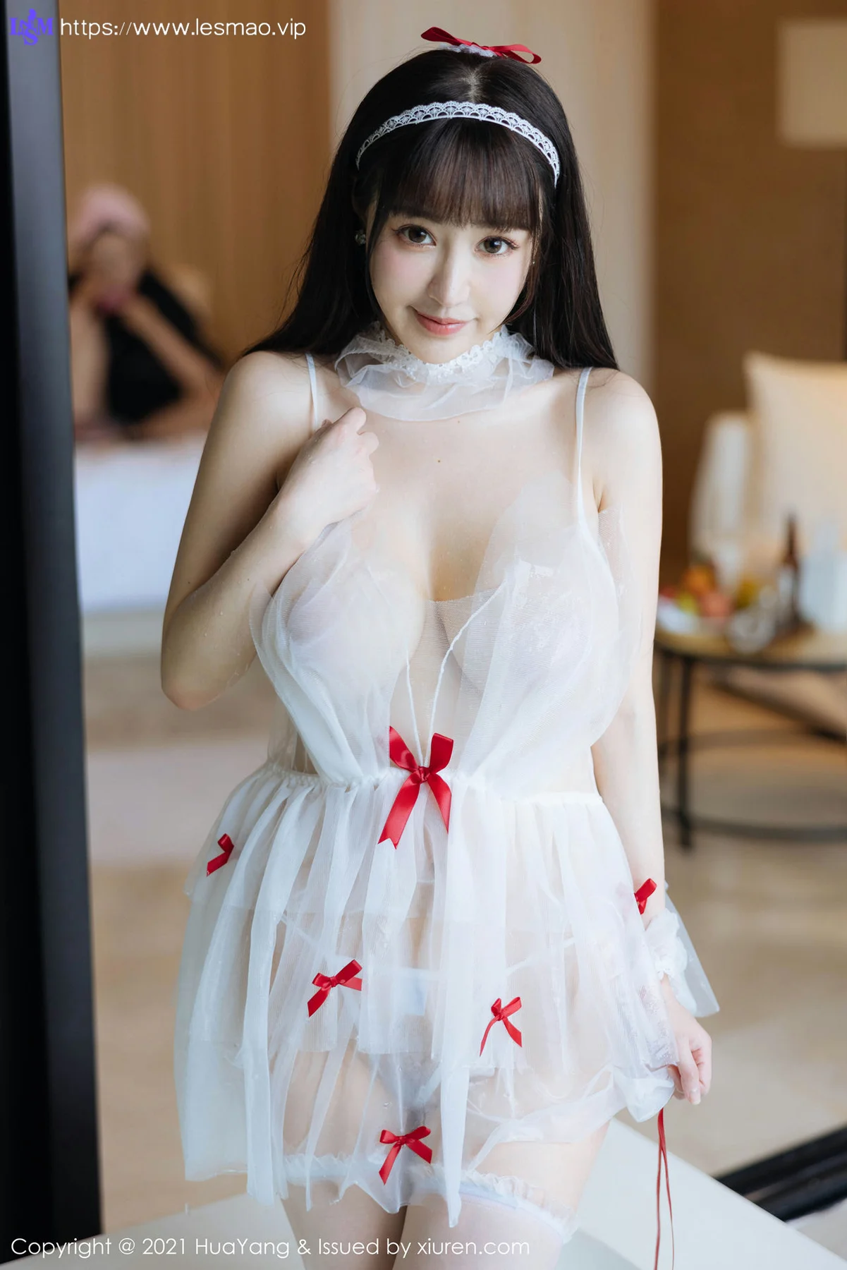 HuaYang 花漾show Vol.477 轻透短裙 朱可儿Flower 三亚旅拍1 - 31