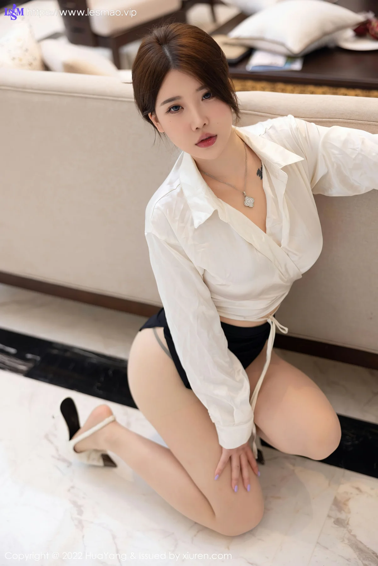 HuaYang 花漾show Vol.516 小海臀Rena 黑色短裙西双版纳旅拍22 - 17