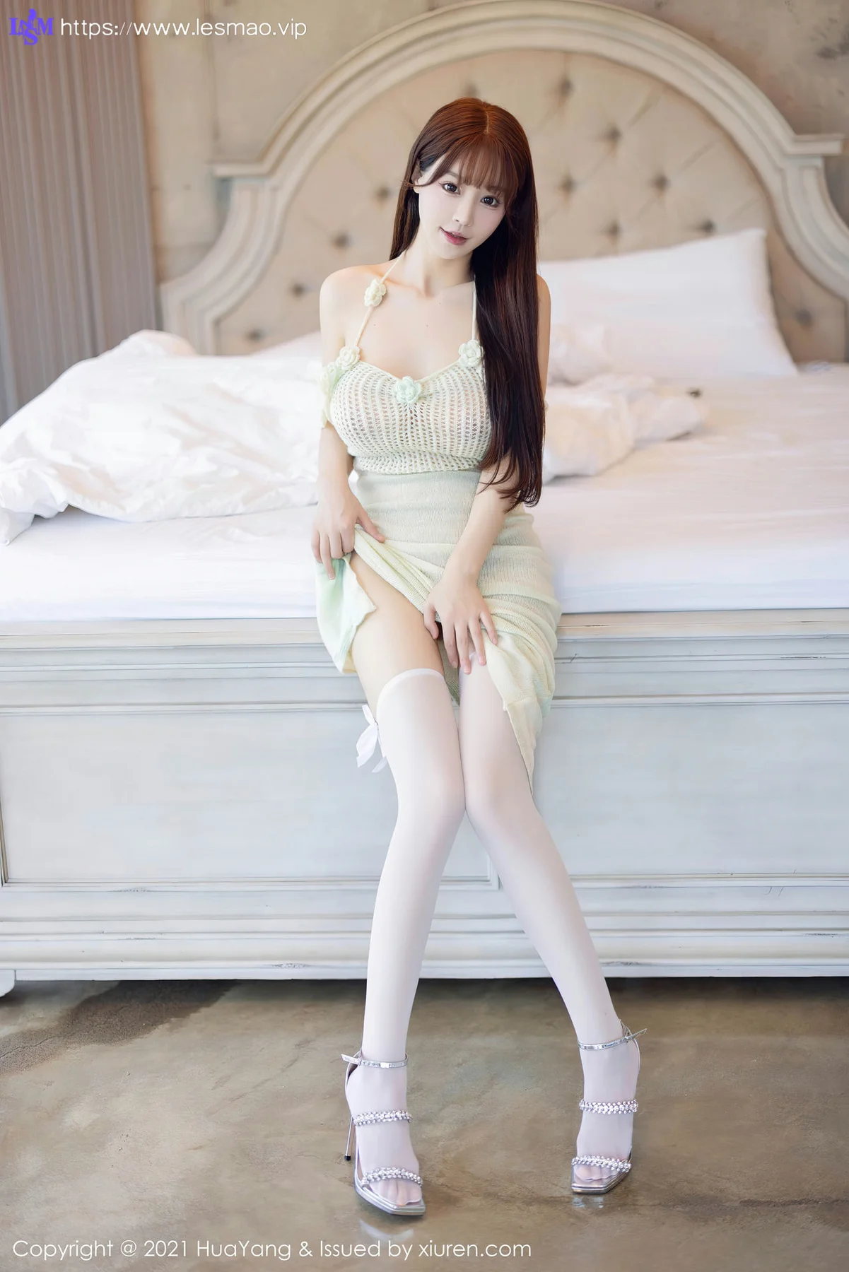 HuaYang 花漾show Vol.547  朱可儿Flora 诱人白色丝袜济州岛旅拍 - 4