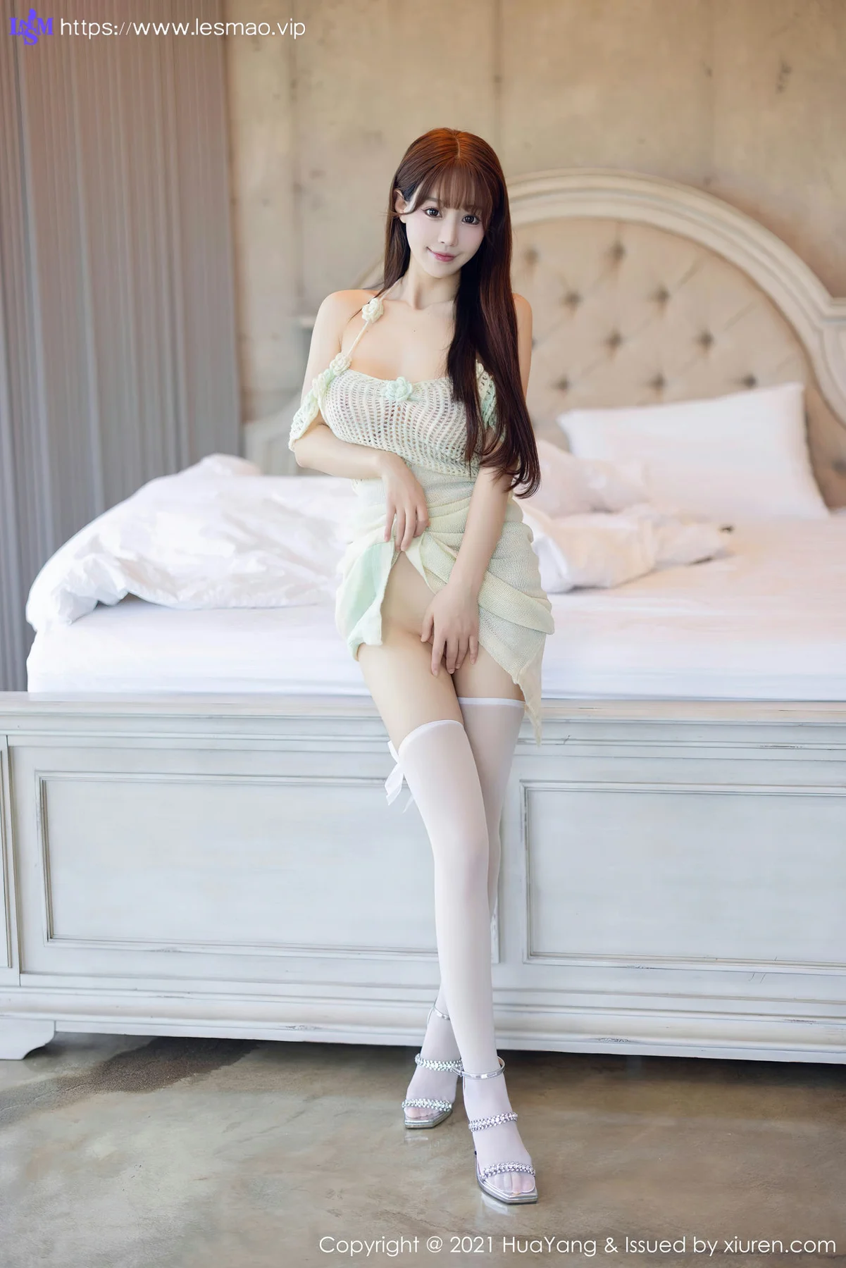 HuaYang 花漾show Vol.547  朱可儿Flora 诱人白色丝袜济州岛旅拍 - 13