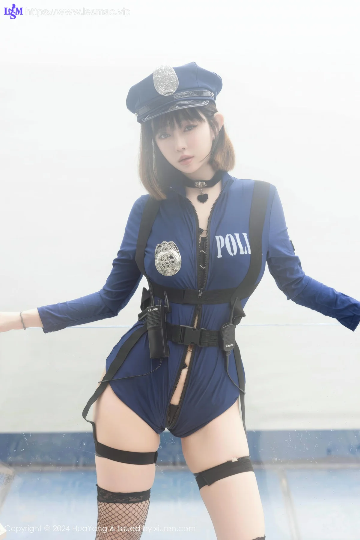HuaYang 花漾show Vol.599 王雨纯 诱惑网袜玉体 - 11