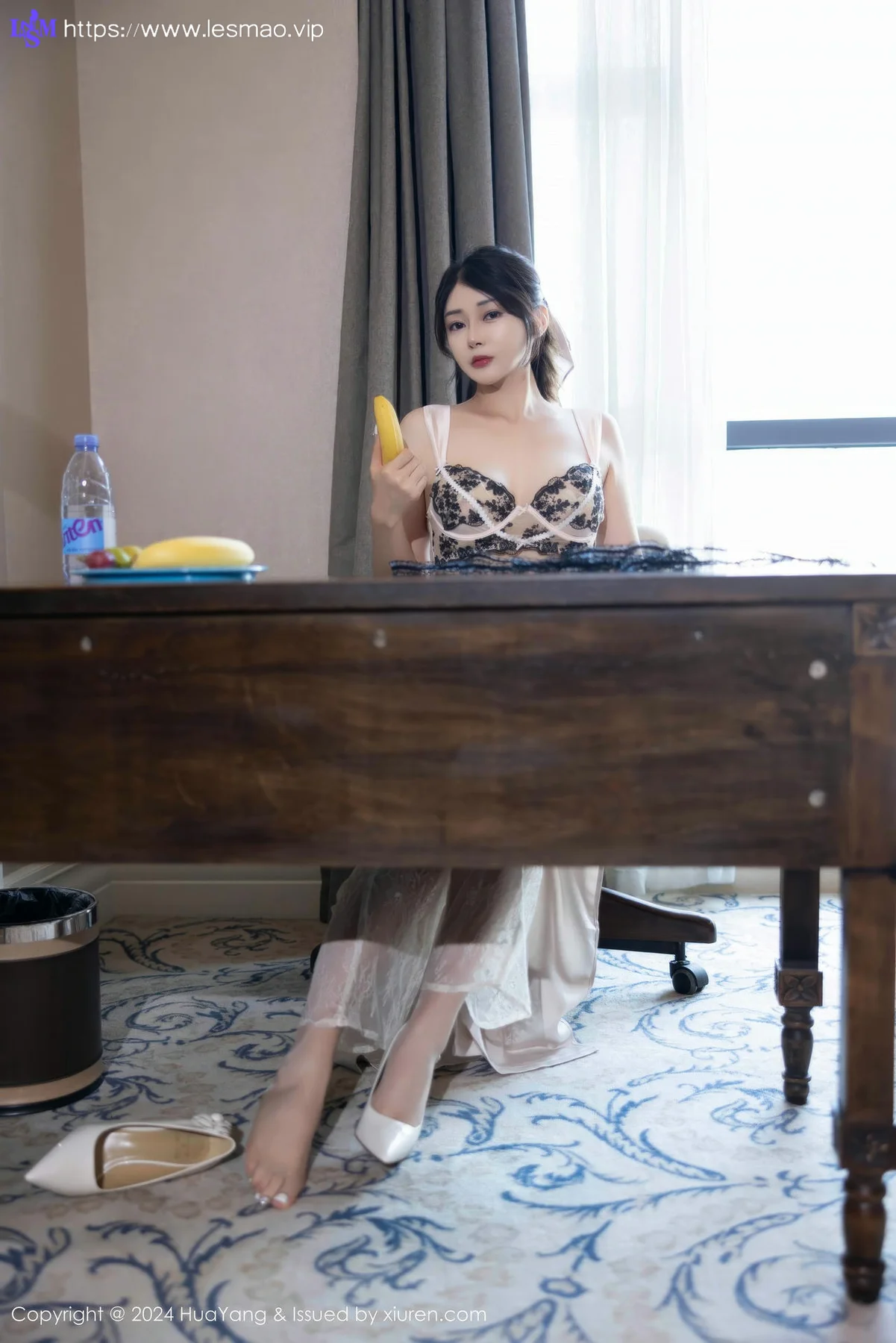HuaYang 花漾show Vol.613 凯竹Quinn美腿酥胸美女 - 14