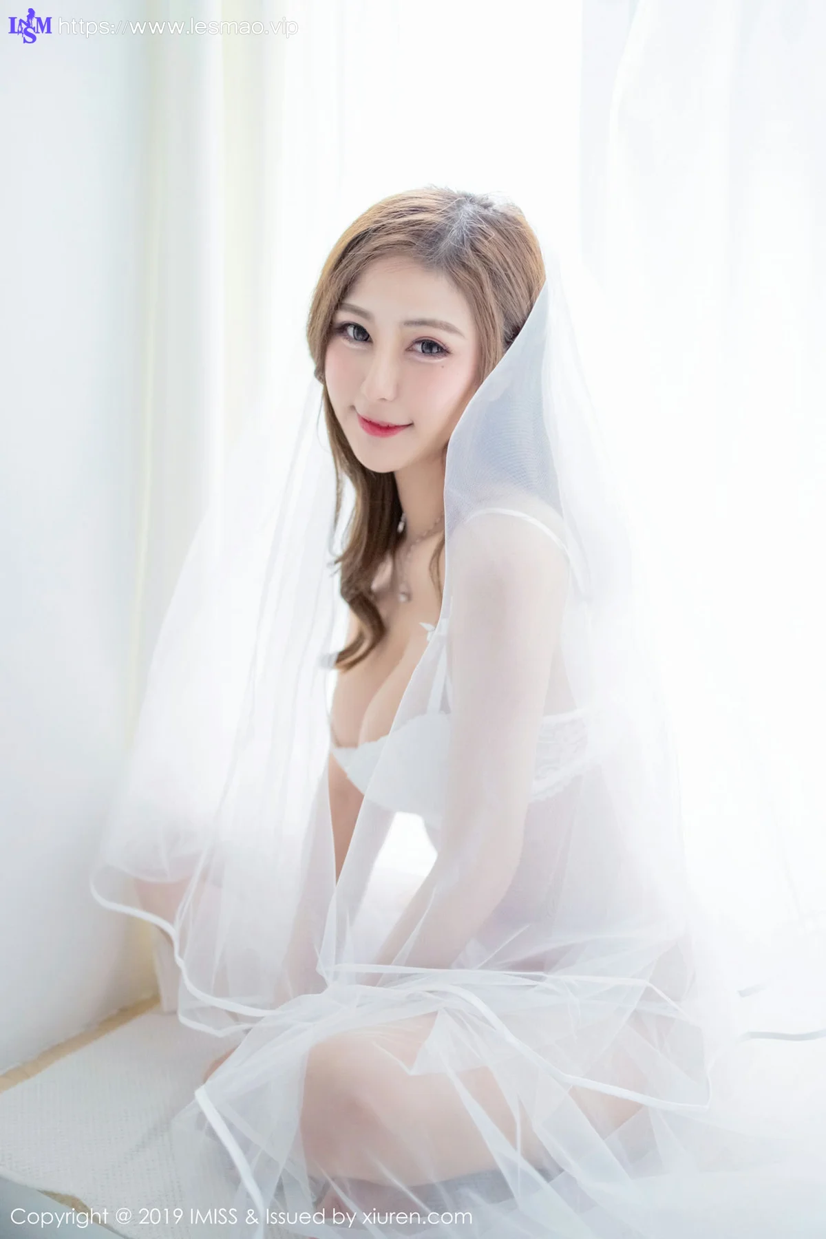 IMiss 爱蜜社 Vol.334 Cccil 白嫩美女 - 36