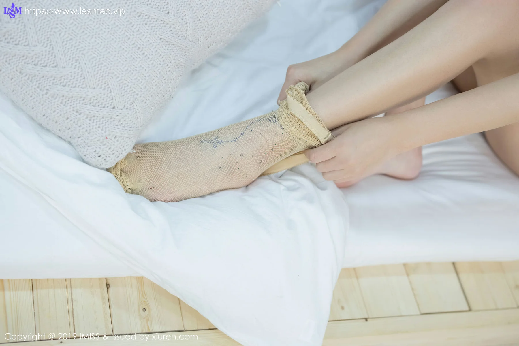 IMiss 爱蜜社 Vol.384 Lavinia丝袜美腿特辑 - 32