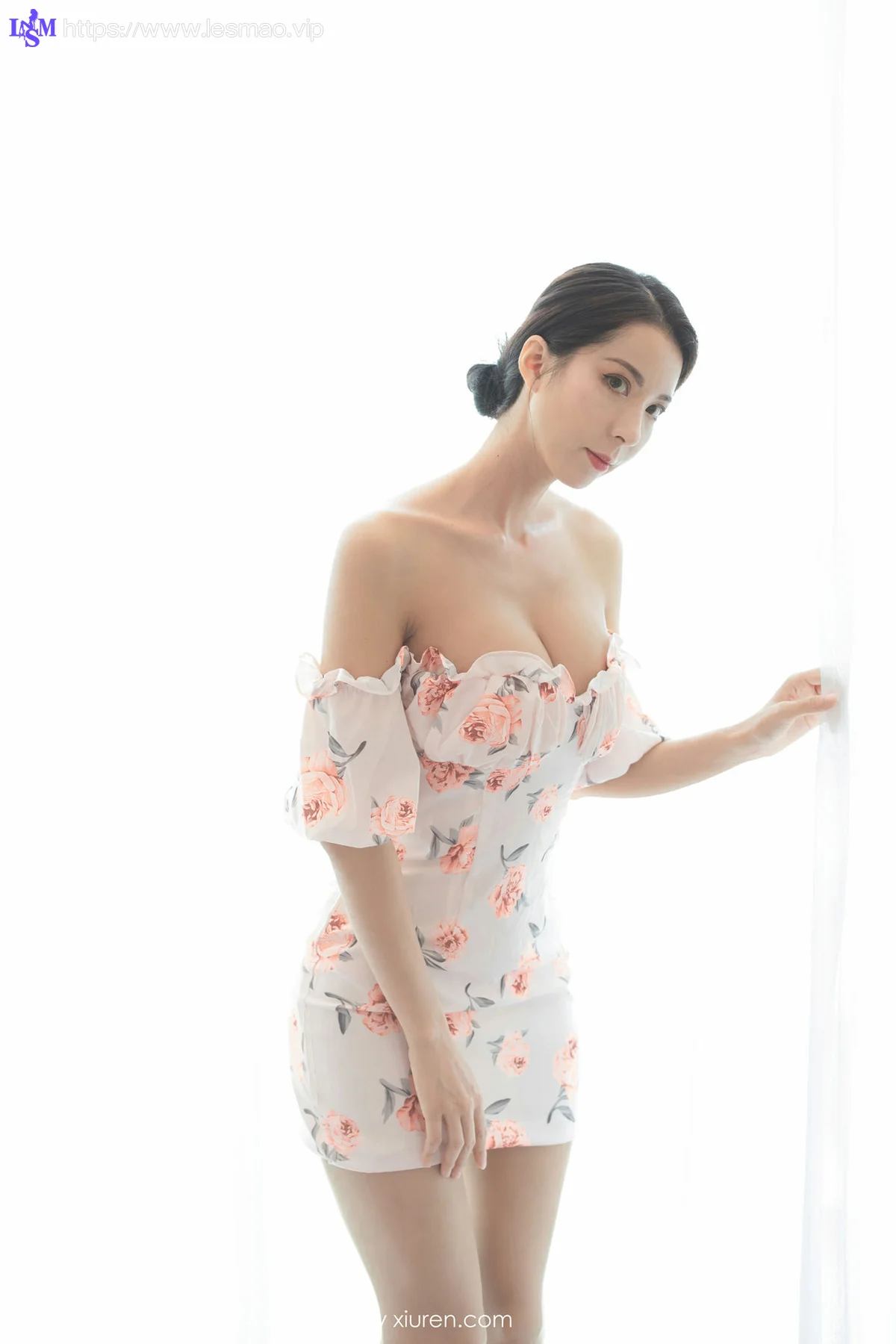IMiss 爱蜜社 Vol.416 Carry 丝袜美腿写真 - 16